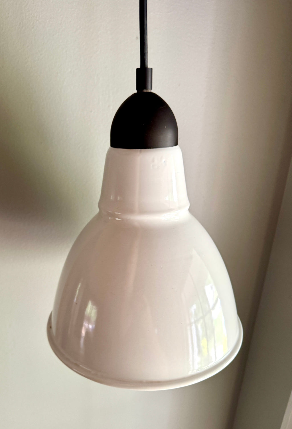 Vtg White Enamel Lamp Shade Pendant Light ~ Industrial Factory Enamel Shade Pendant Light
