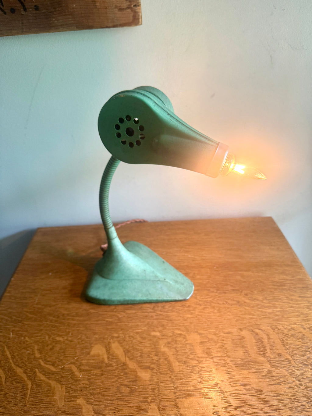 Vtg Repurposed Hair Dryer Lamp ~ Green Cast Iron Base Hair Dryer Lamp