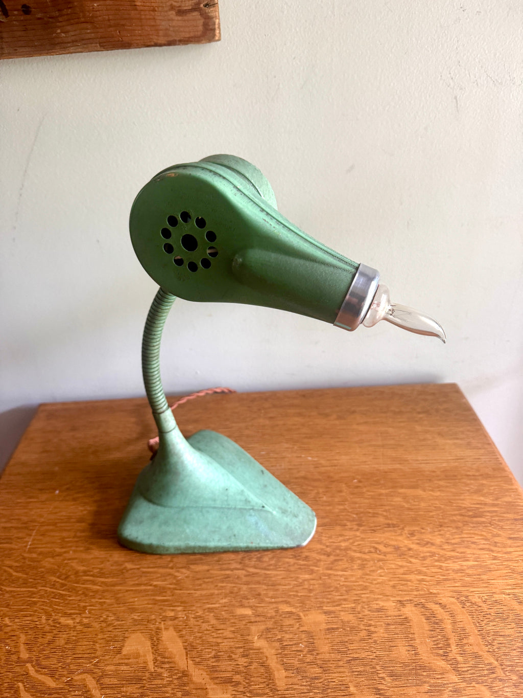 Vtg Repurposed Hair Dryer Lamp ~ Green Cast Iron Base Hair Dryer Lamp