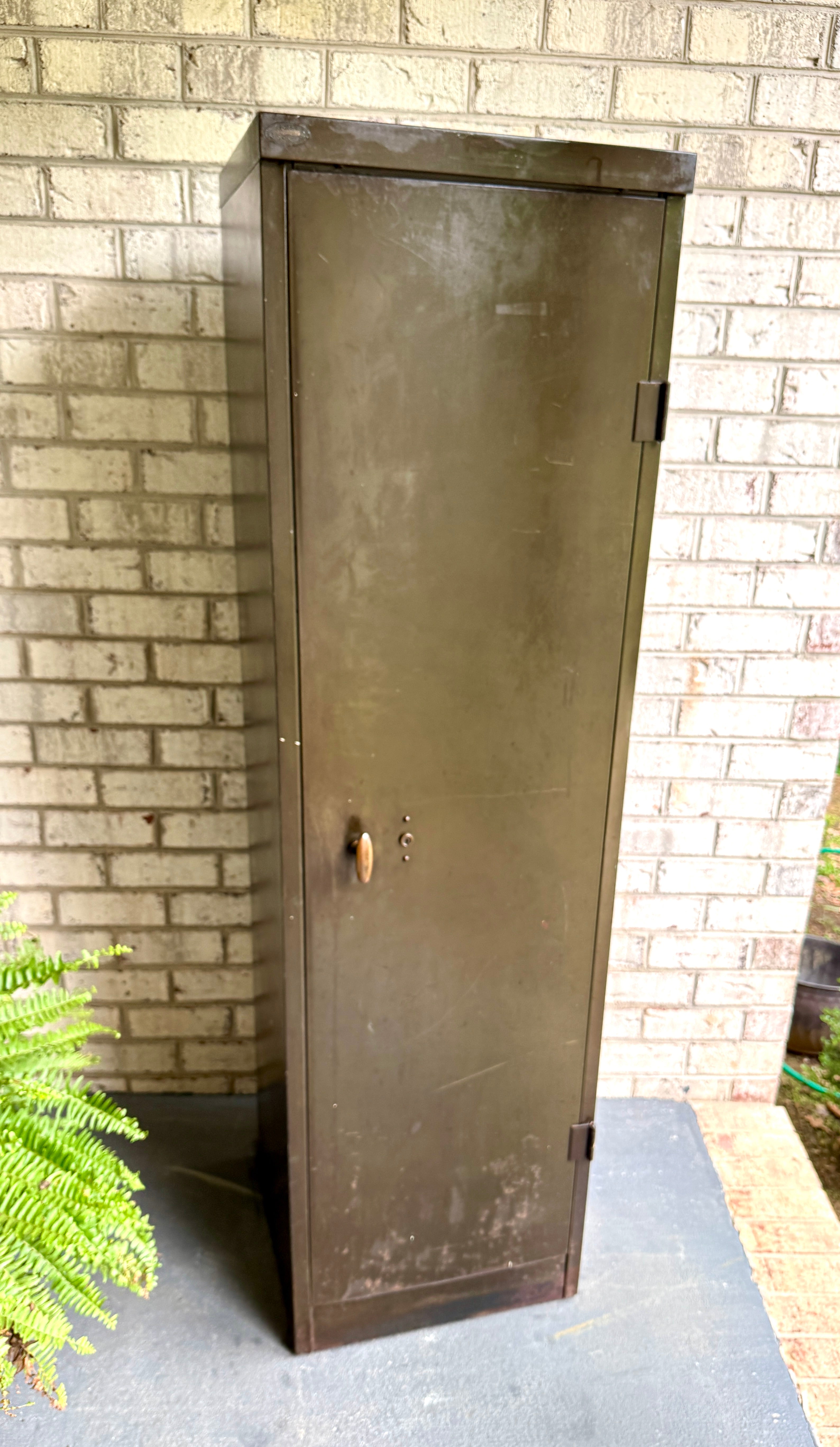 Vtg Industrial Steel Cabinet With Adjustable Shelves ~ Distressed Green Industrial Cabinet