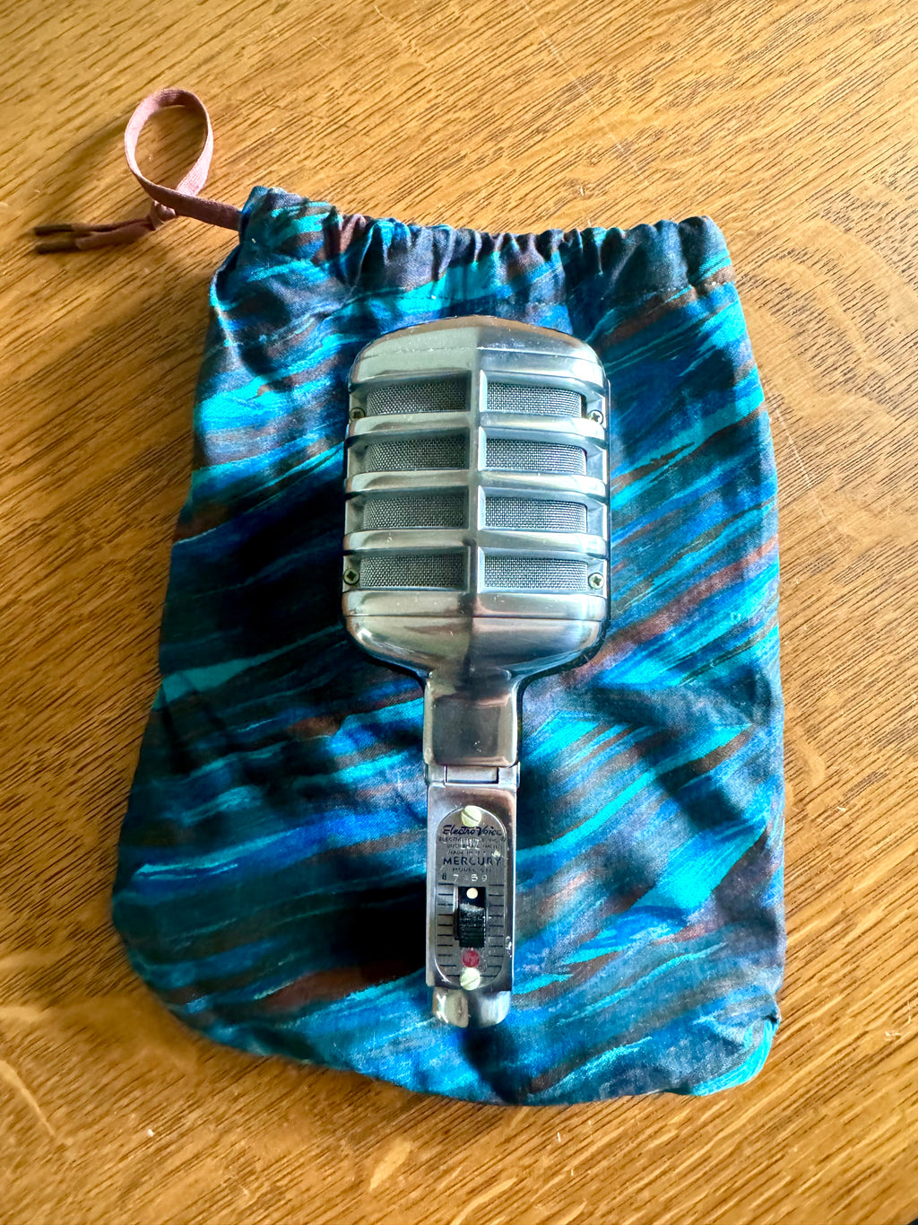 Vintage Elctro-Voice Mercury 611 Dynamic Microphone | MCM Electro voice 611 Microphone in Bag | Dynamic Microphone