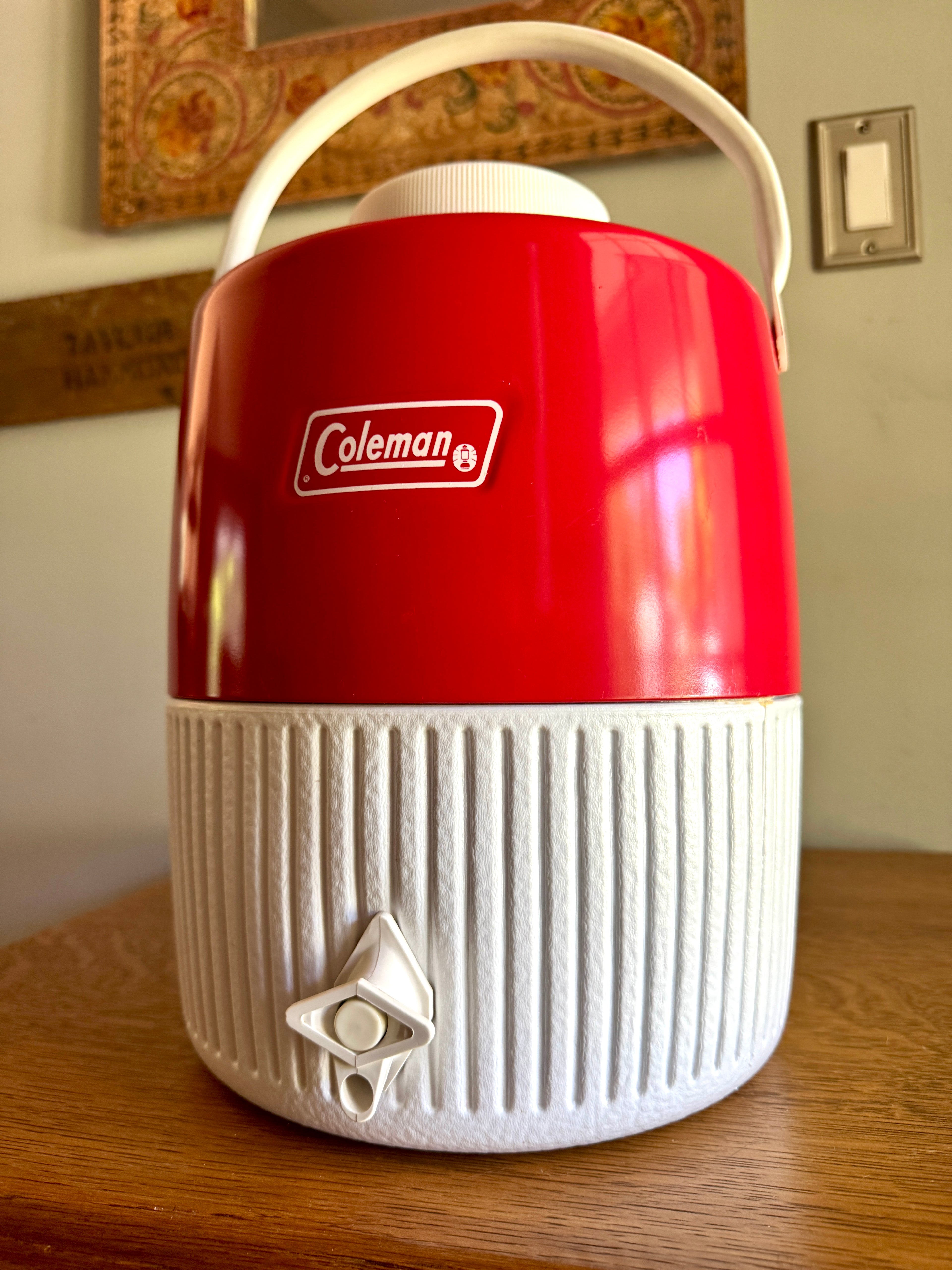 Vtg Coleman 2 Gallon Insulated Water Cooler with Spigot, Water Jug, Sporting Event, Camping