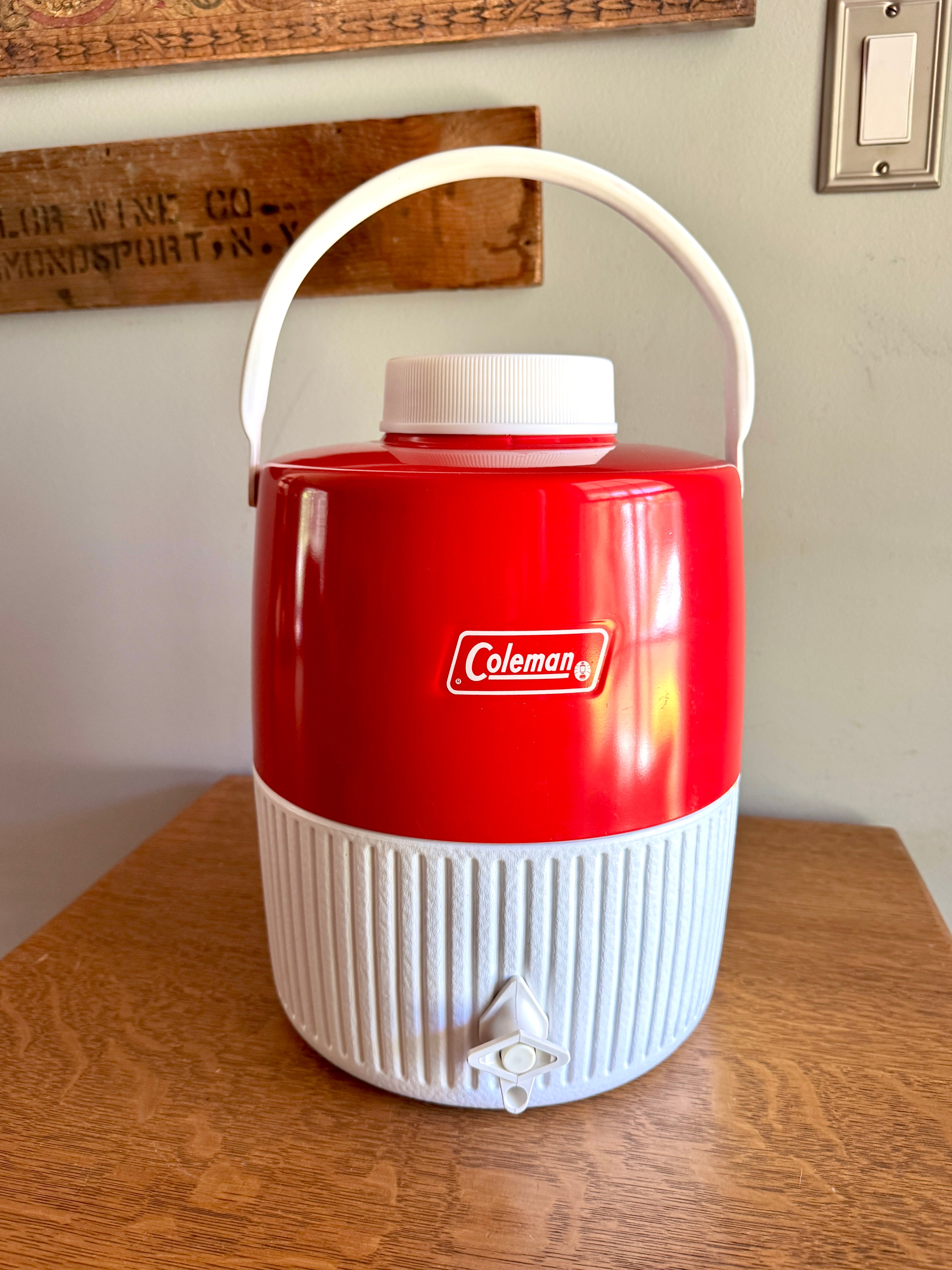 Vtg Coleman 2 Gallon Insulated Water Cooler with Spigot, Water Jug, Sporting Event, Camping
