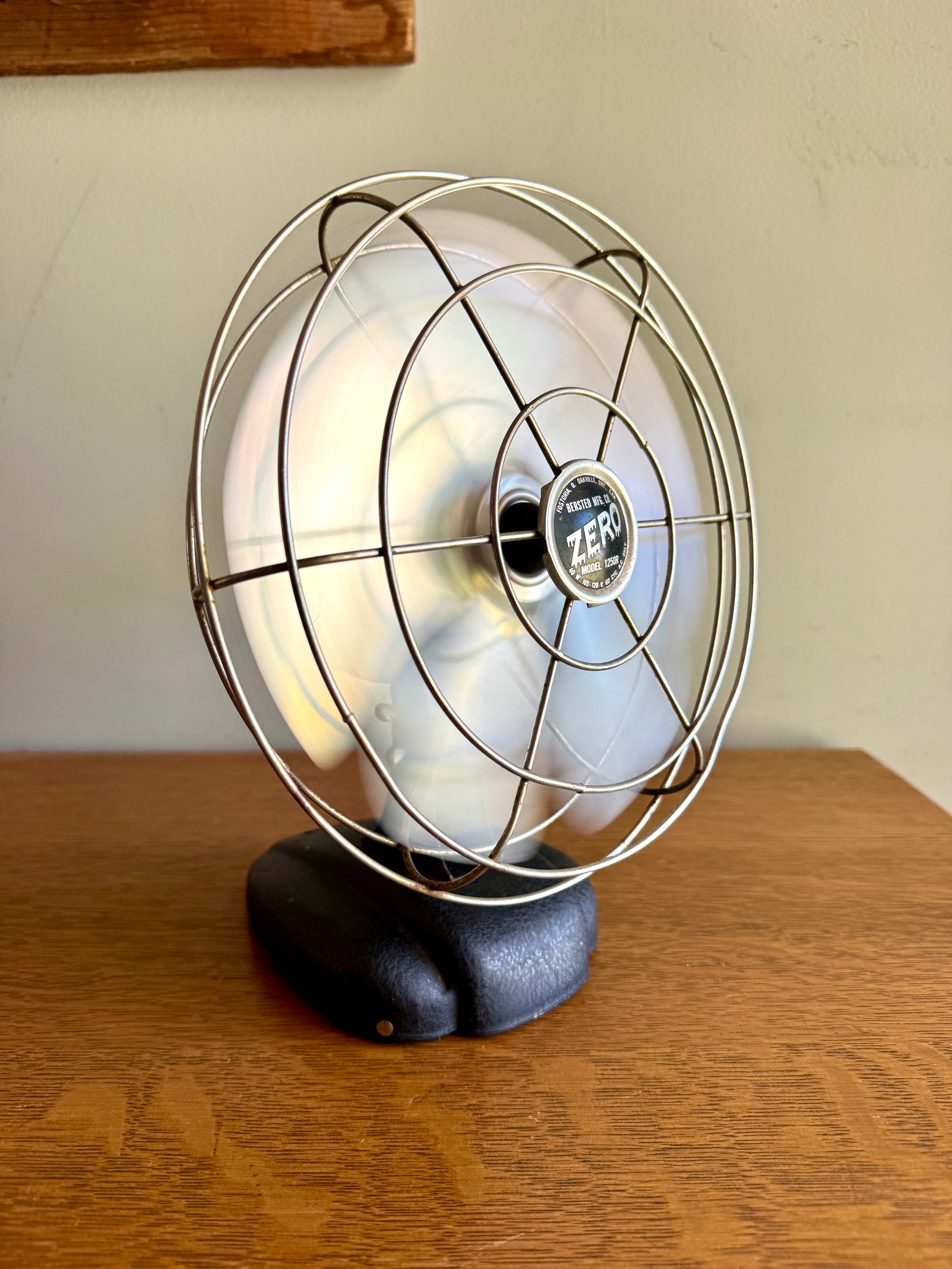 Vtg Bersted MFG Co. ZERO Model 1250R Fan ~ Working Single Speed Chrome Fan