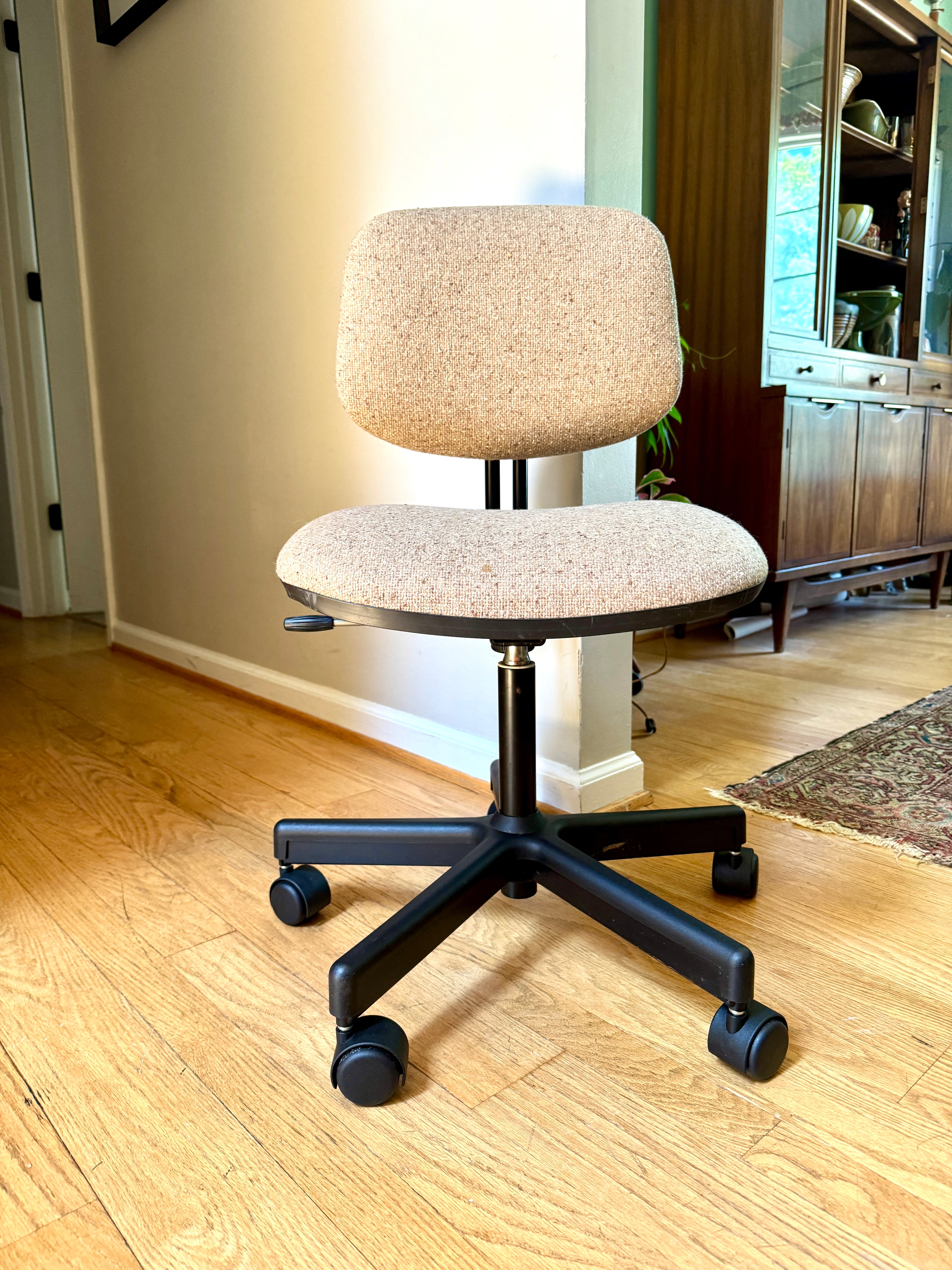Vintage HON Rolling Swivel Office Chair Mid Century Modern ~ The Hon Company Office Chair