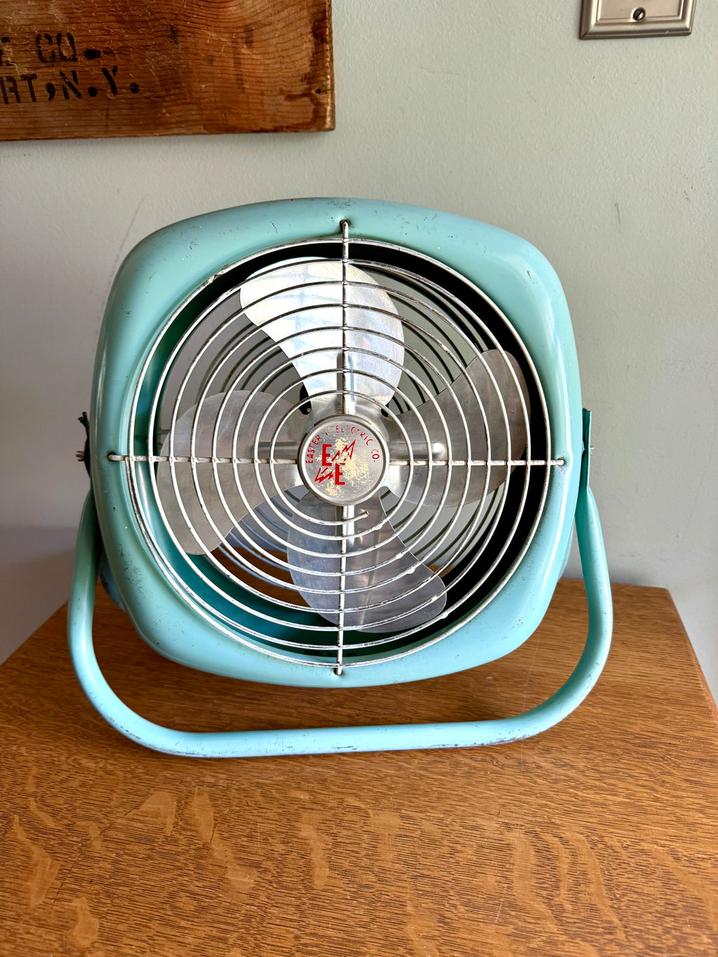 Vintage Aqua Blue Eastern Electric Table Fan | Turquoise Lasko Electric Table Fan | MCM Table Fan| Rustic Tilting Single Speed Electric Fan
