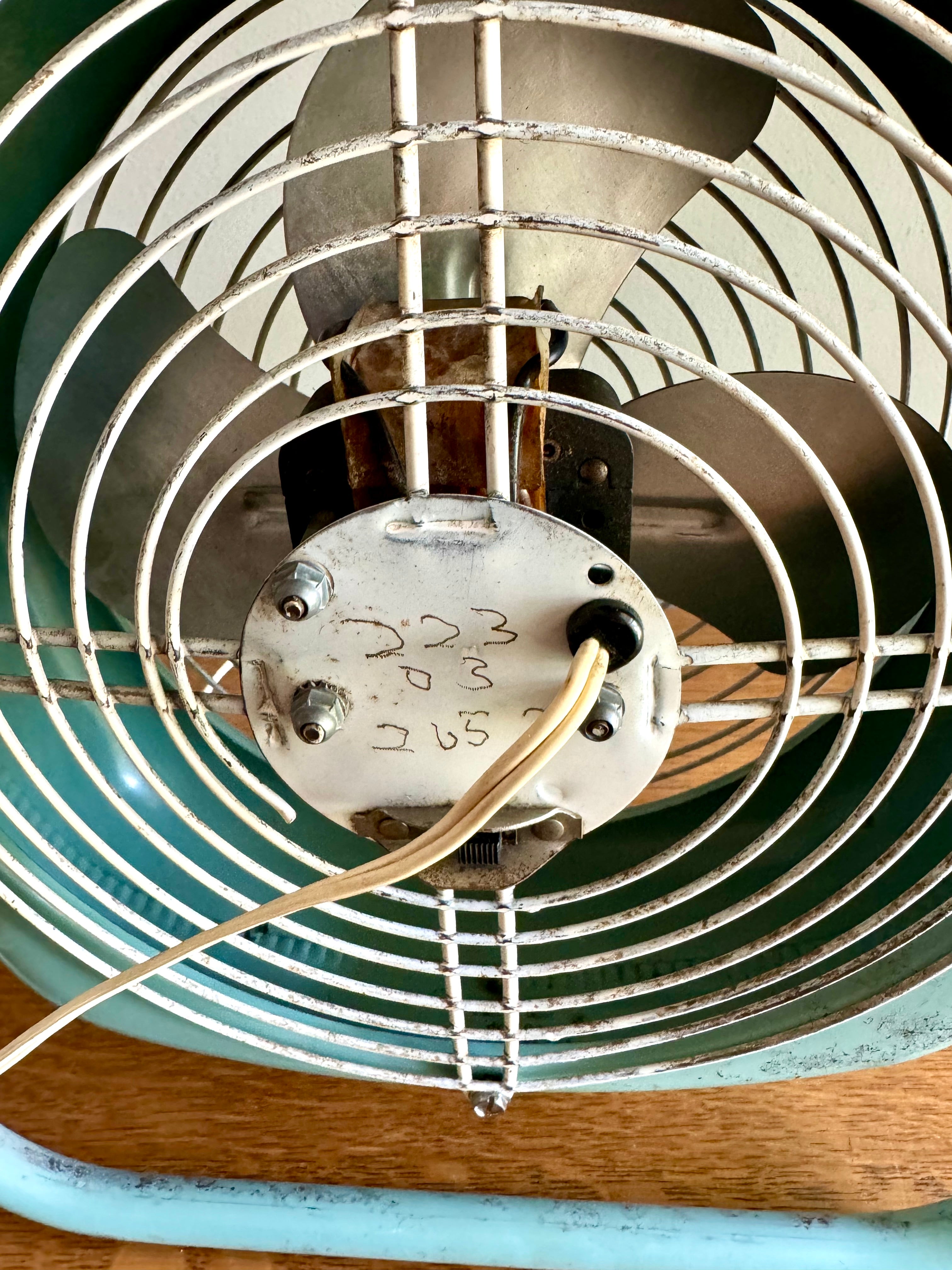 Vintage Aqua Blue Eastern Electric Table Fan | Turquoise Lasko Electric Table Fan | MCM Table Fan| Rustic Tilting Single Speed Electric Fan