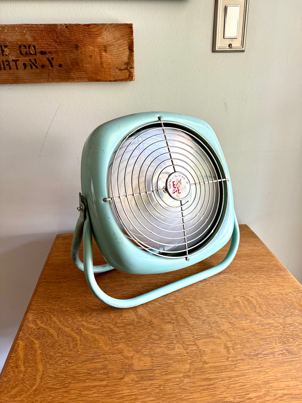 Vintage Aqua Blue Eastern Electric Table Fan | Turquoise Lasko Electric Table Fan | MCM Table Fan| Rustic Tilting Single Speed Electric Fan
