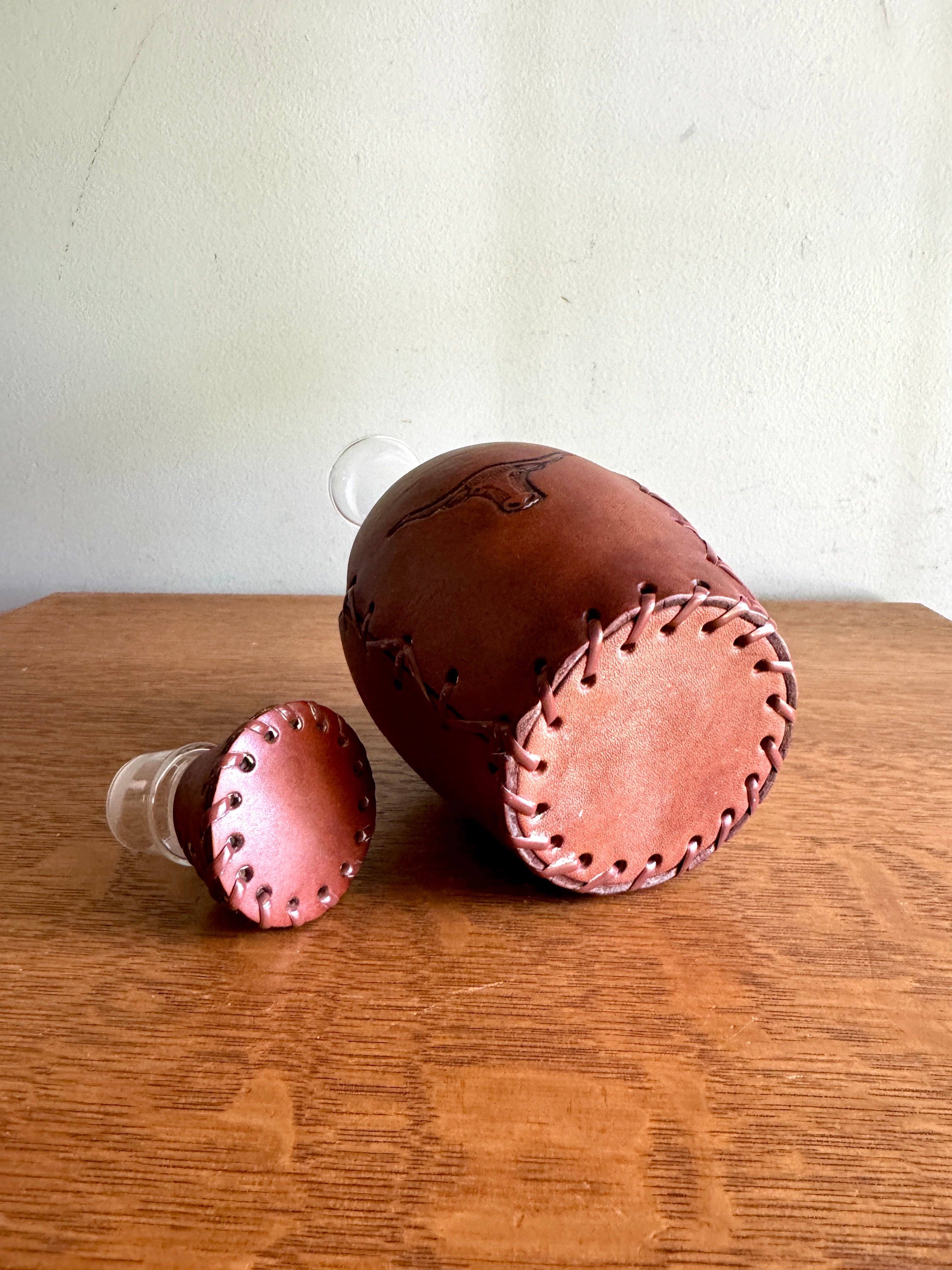 RARE Vintage Libbey Bamco Western Longhorn Hand-Tooled Laced Leather Wrapped Decanter 11"Tall