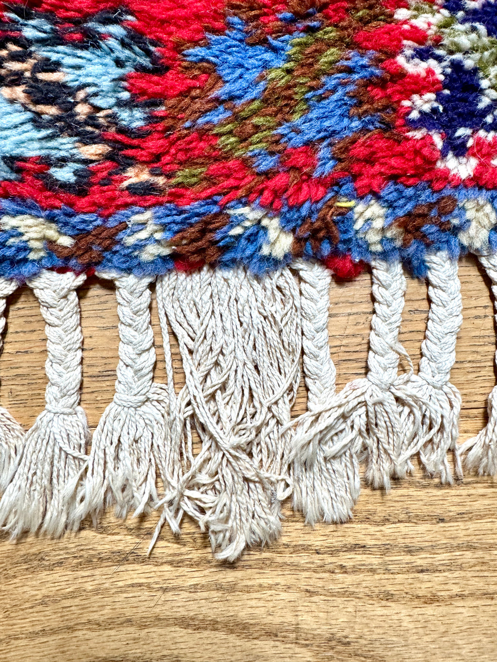Moroccan Artisanat Rabat Wool Rug ~ Hand Knotted Wool Rug