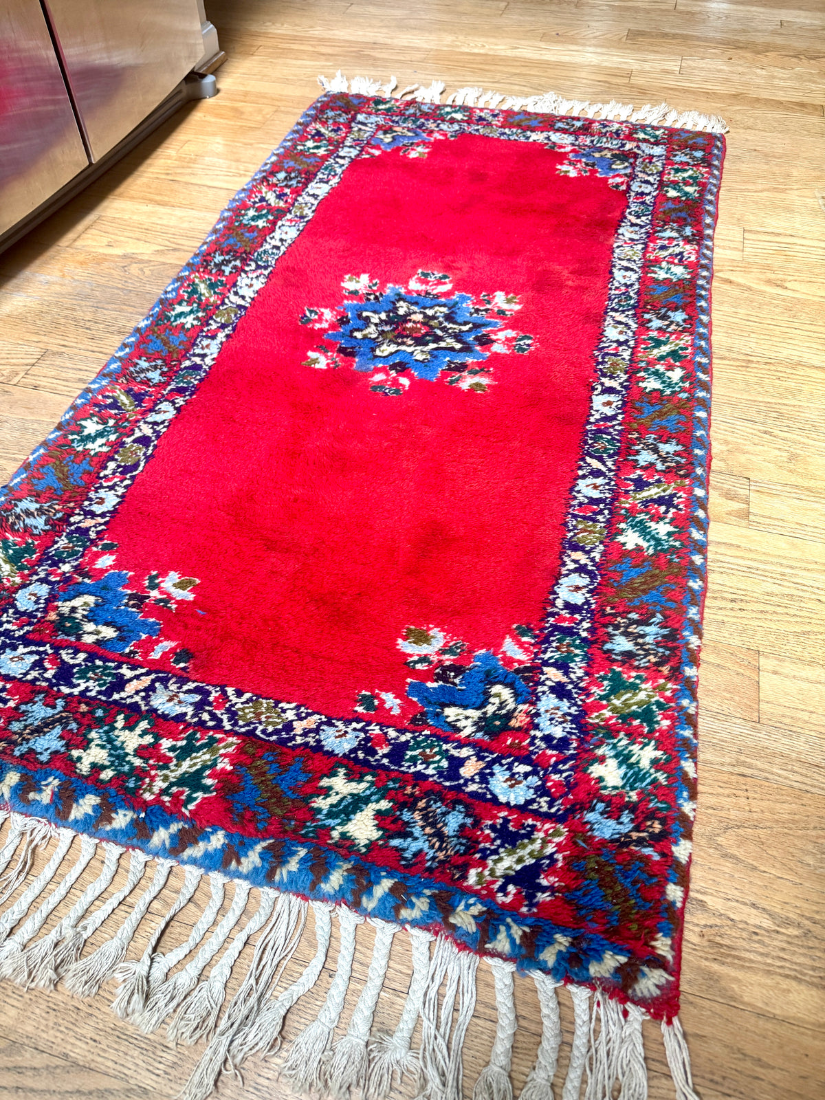 Moroccan Artisanat Rabat Wool Rug ~ Hand Knotted Wool Rug