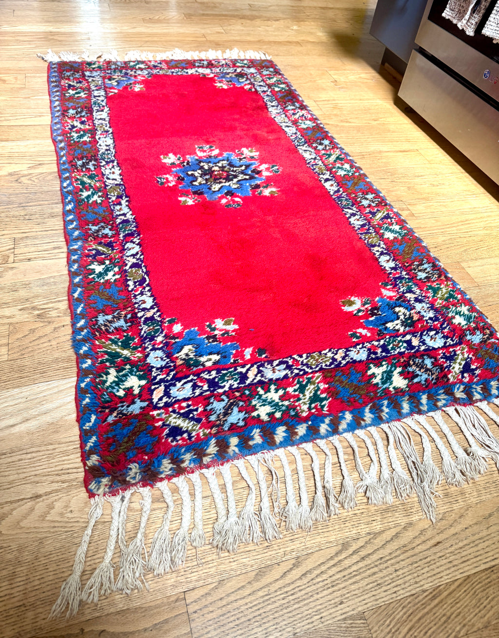 Moroccan Artisanat Rabat Wool Rug ~ Hand Knotted Wool Rug