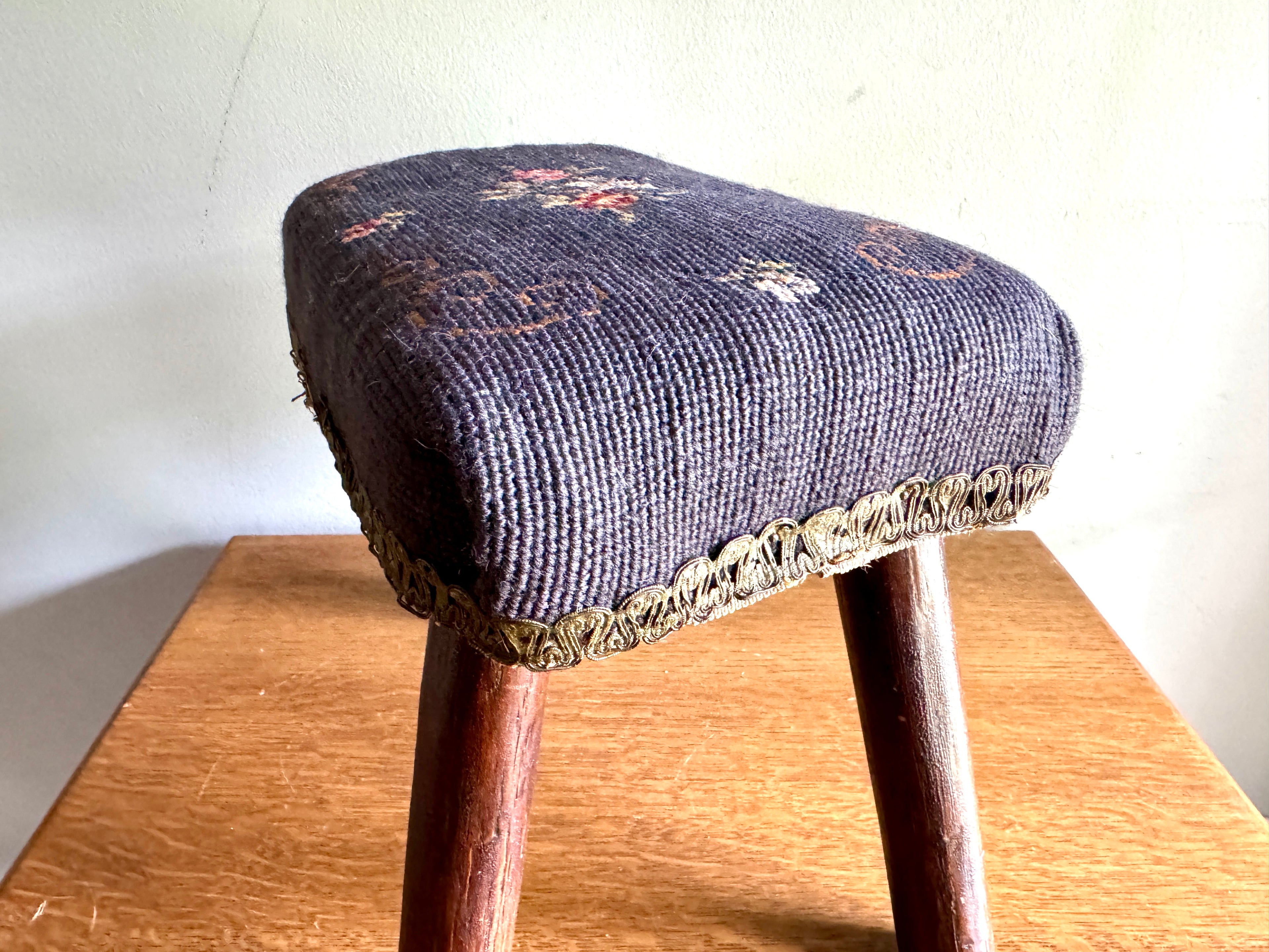 Antique Primitive Needlepoint Three Legged Stool ~ Distressed Primitive Stool