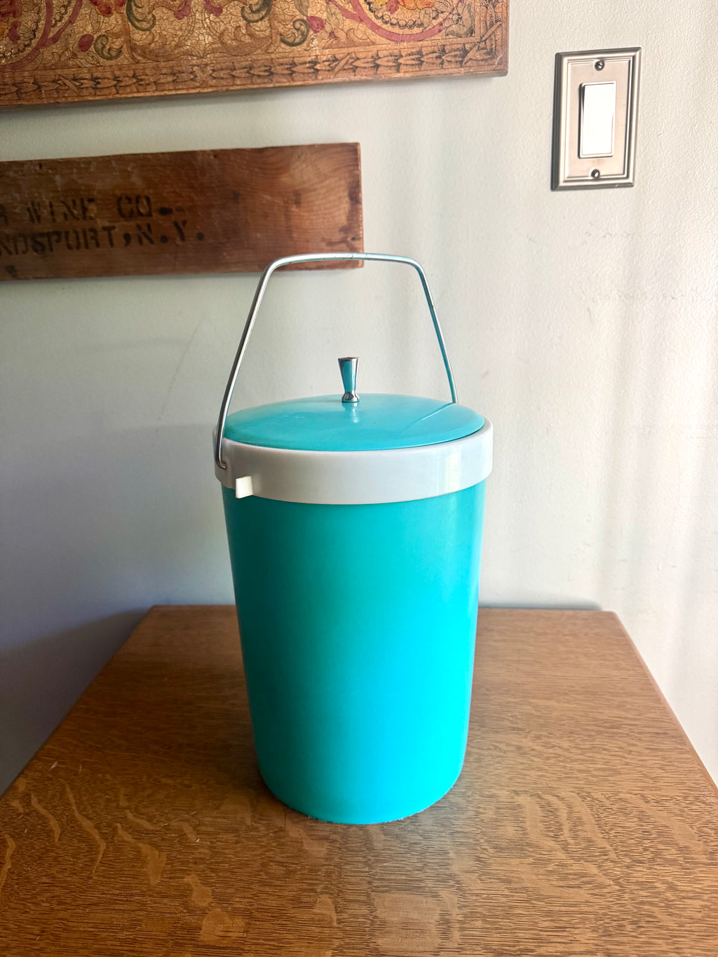 Mid Century Turquoise Ice Bucket by Plas-Tex Atomic Barware ~ MCM Turquoise Ice Bucket