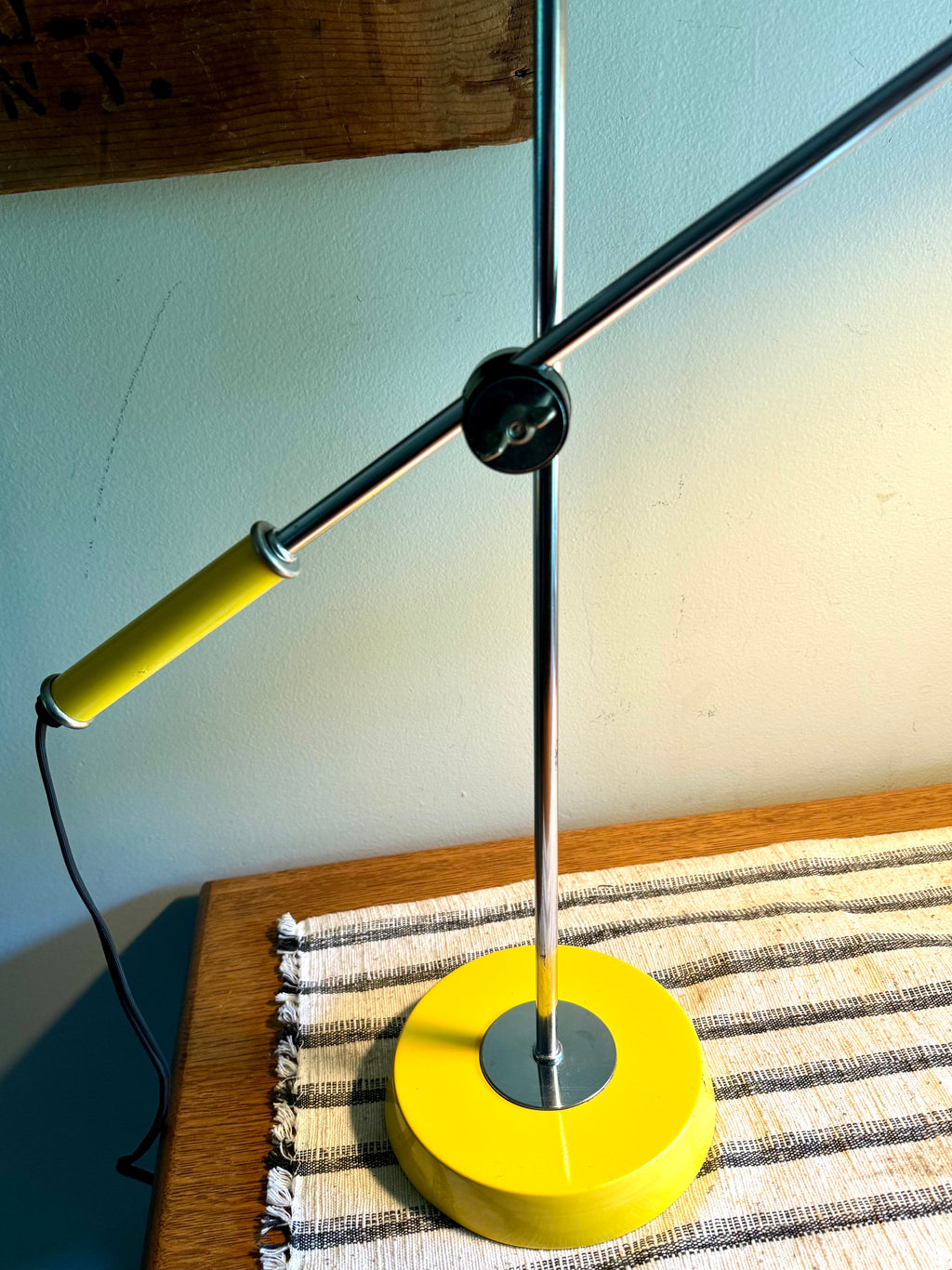 Yellow MCM Robert Sonneman Style Articulating Chrome Orb Lamp | R. Sonneman Adjustable Mid Century Modernist Table Lamp | MCM Eyeball Lamp