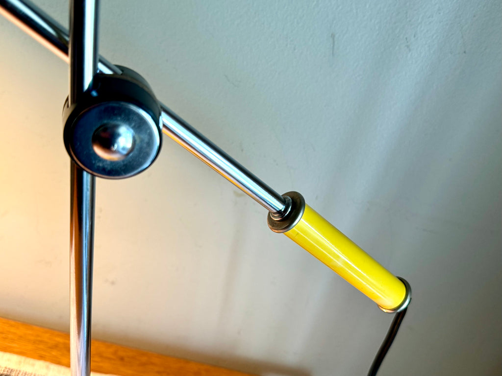 Yellow MCM Robert Sonneman Style Articulating Chrome Orb Lamp | R. Sonneman Adjustable Mid Century Modernist Table Lamp | MCM Eyeball Lamp
