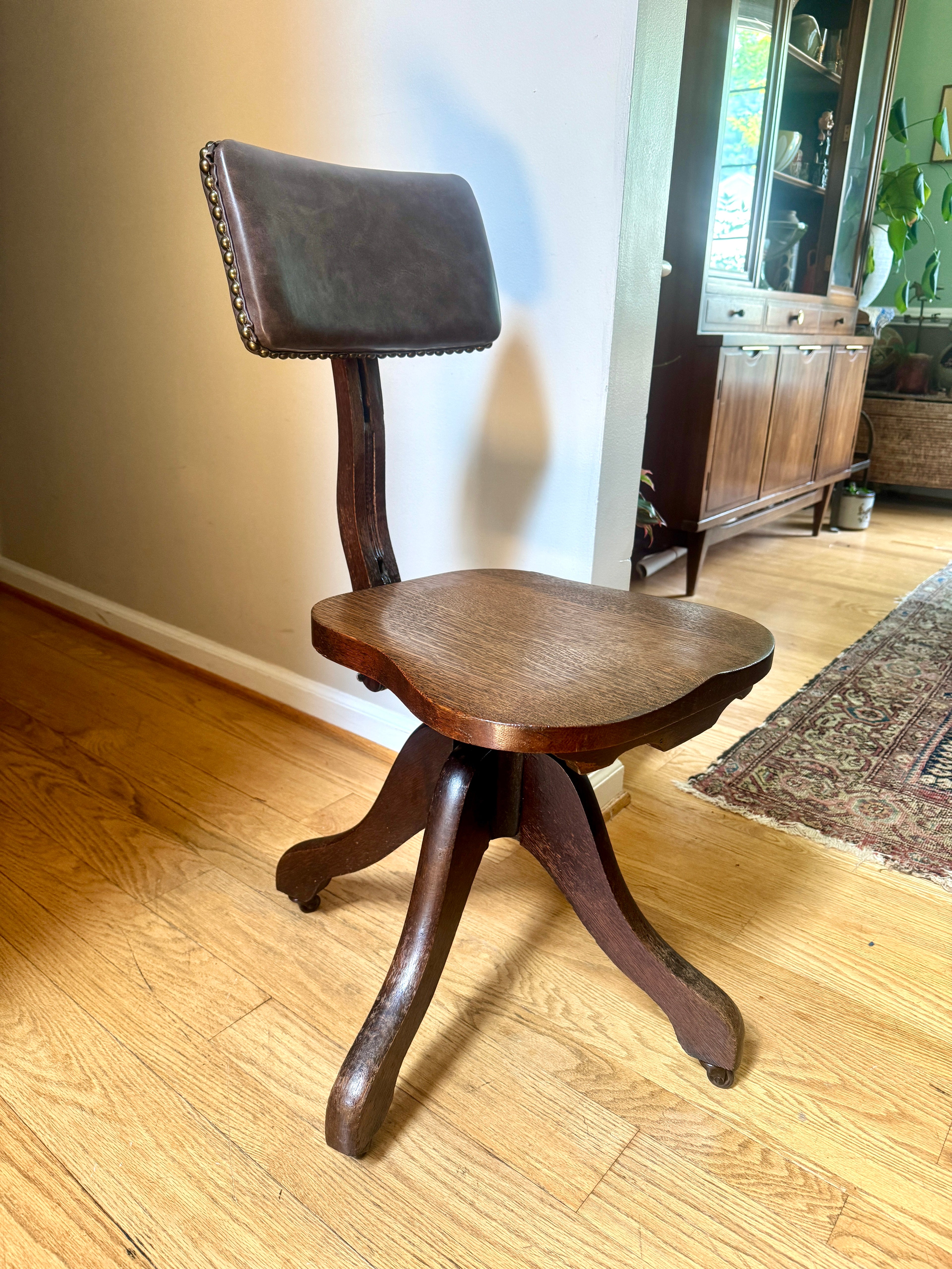 Antique Cook Quality Oak Desk Chair ~ Oak Swivel Desk Chair
