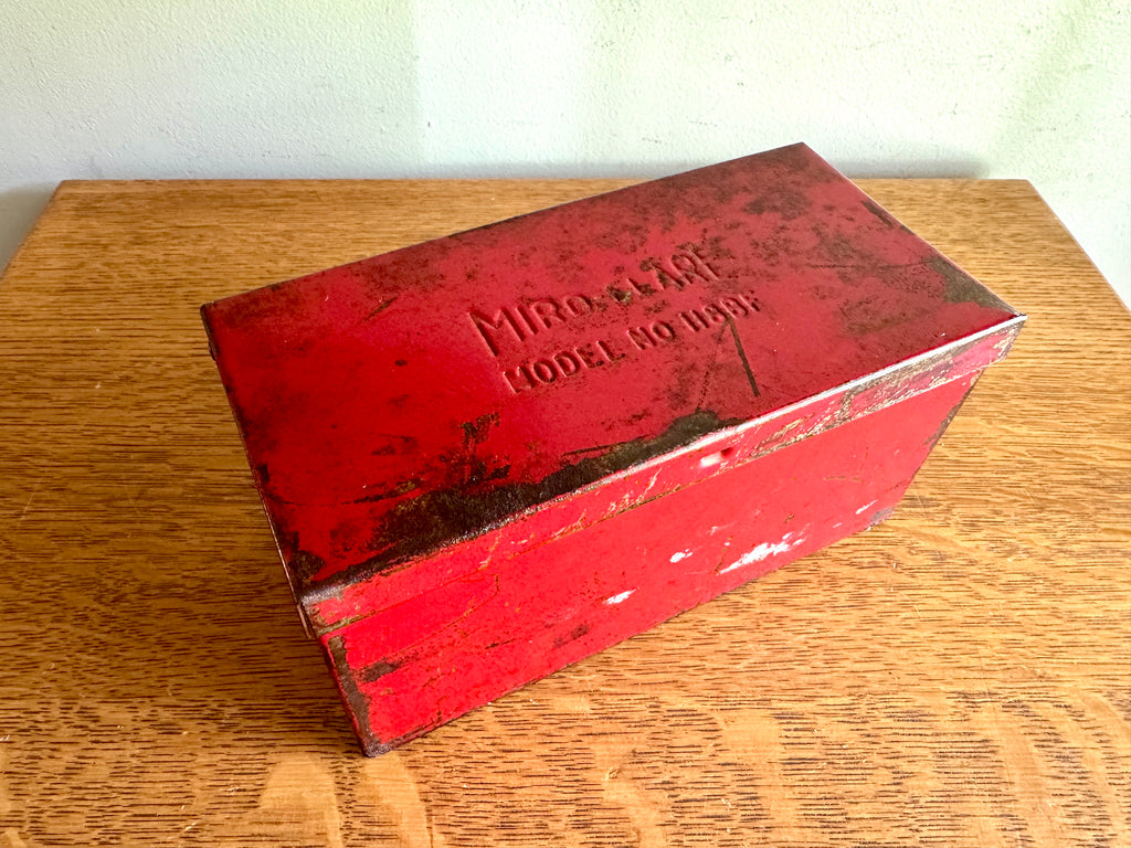 Vintage Miro-Flare 118BF Roadside Auto Safety Reflector Kit in Metal Box