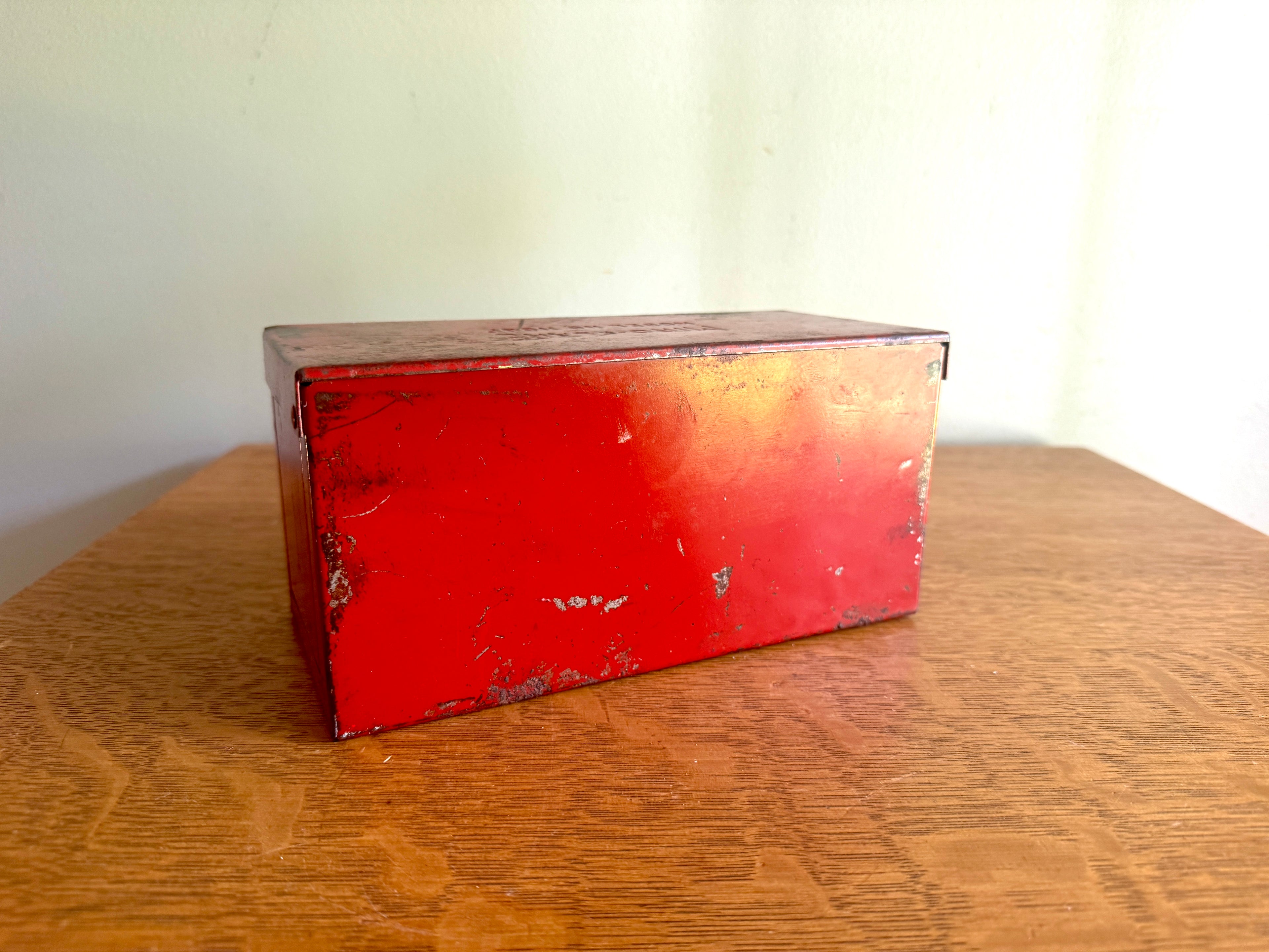 Vintage Miro-Flare 118BF Roadside Auto Safety Reflector Kit in Metal Box
