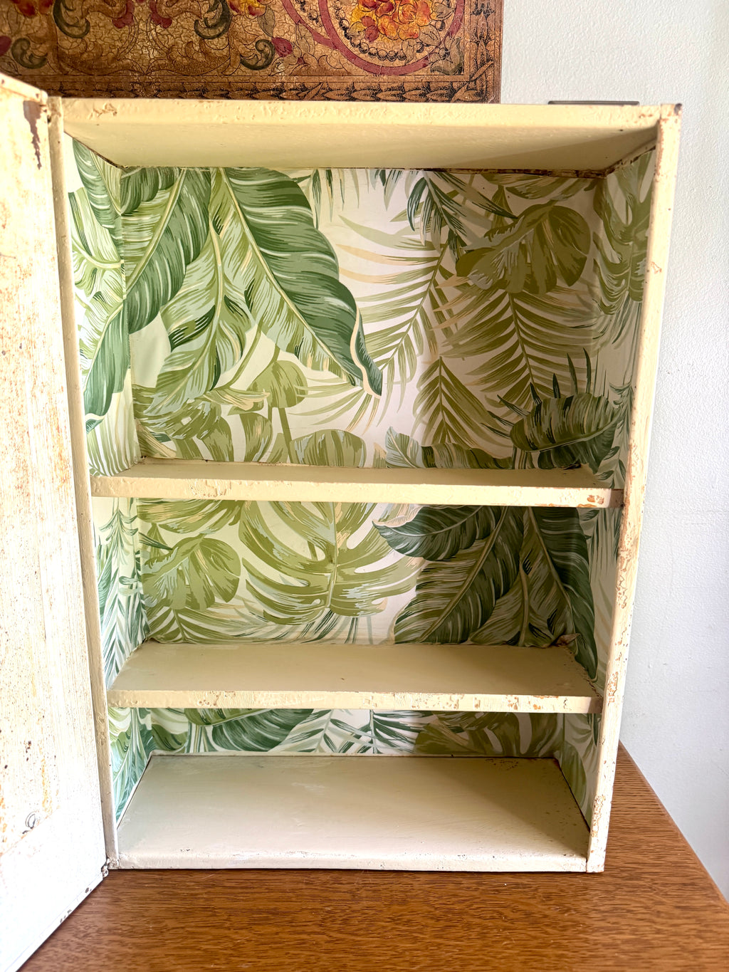 Distressed Painted Metal Mirror Medicine Cabinet ~ Rustic Metal Mirror Wall Cabinet