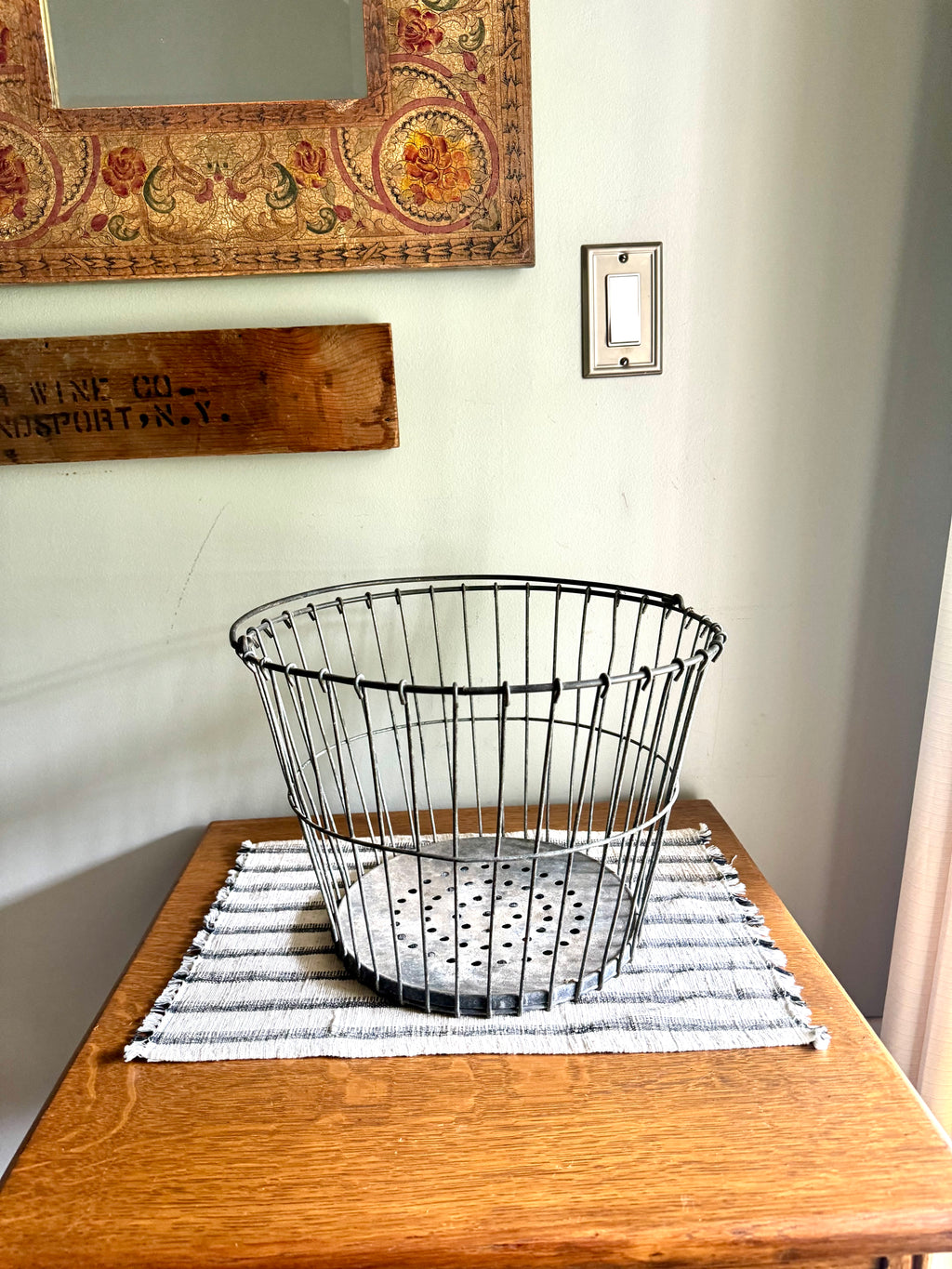 Industrial Wire Vegetable Basket | Wire Egg Basket | Round Gathering Basket | Wire Harvest Basket | Metal Garden Basket With Handle