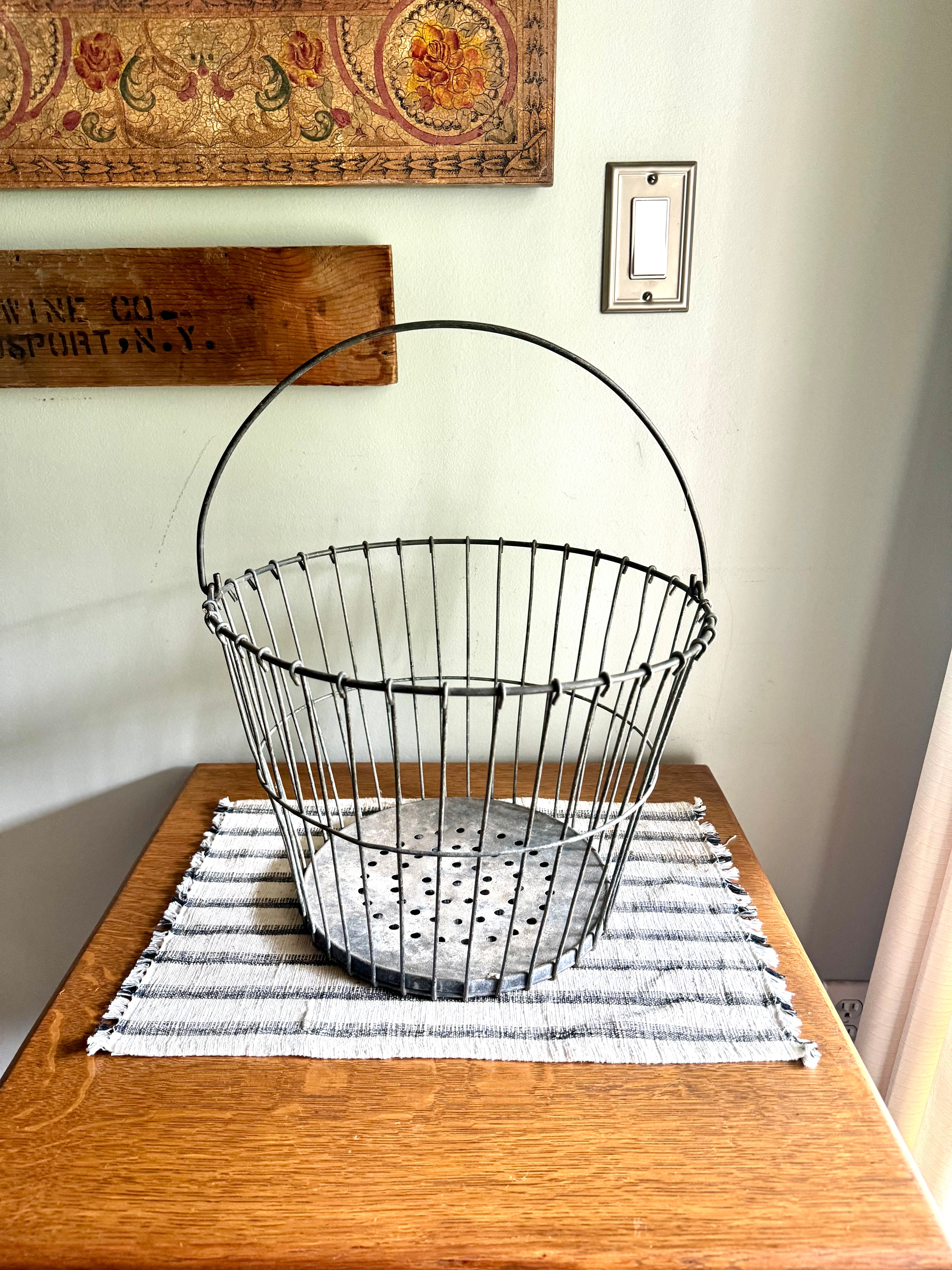 Industrial Wire Vegetable Basket | Wire Egg Basket | Round Gathering Basket | Wire Harvest Basket | Metal Garden Basket With Handle