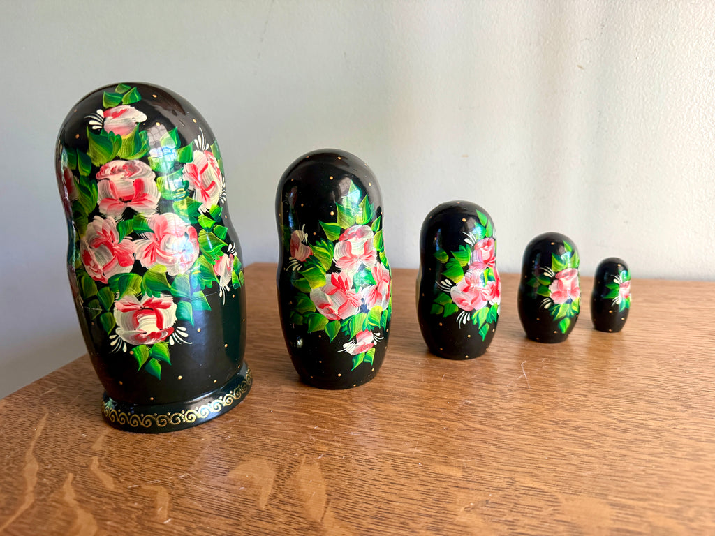 Vintage 7" Nesting Dolls Matryoshka 5 Piece ~ Hand Painted Matryosha Dolls