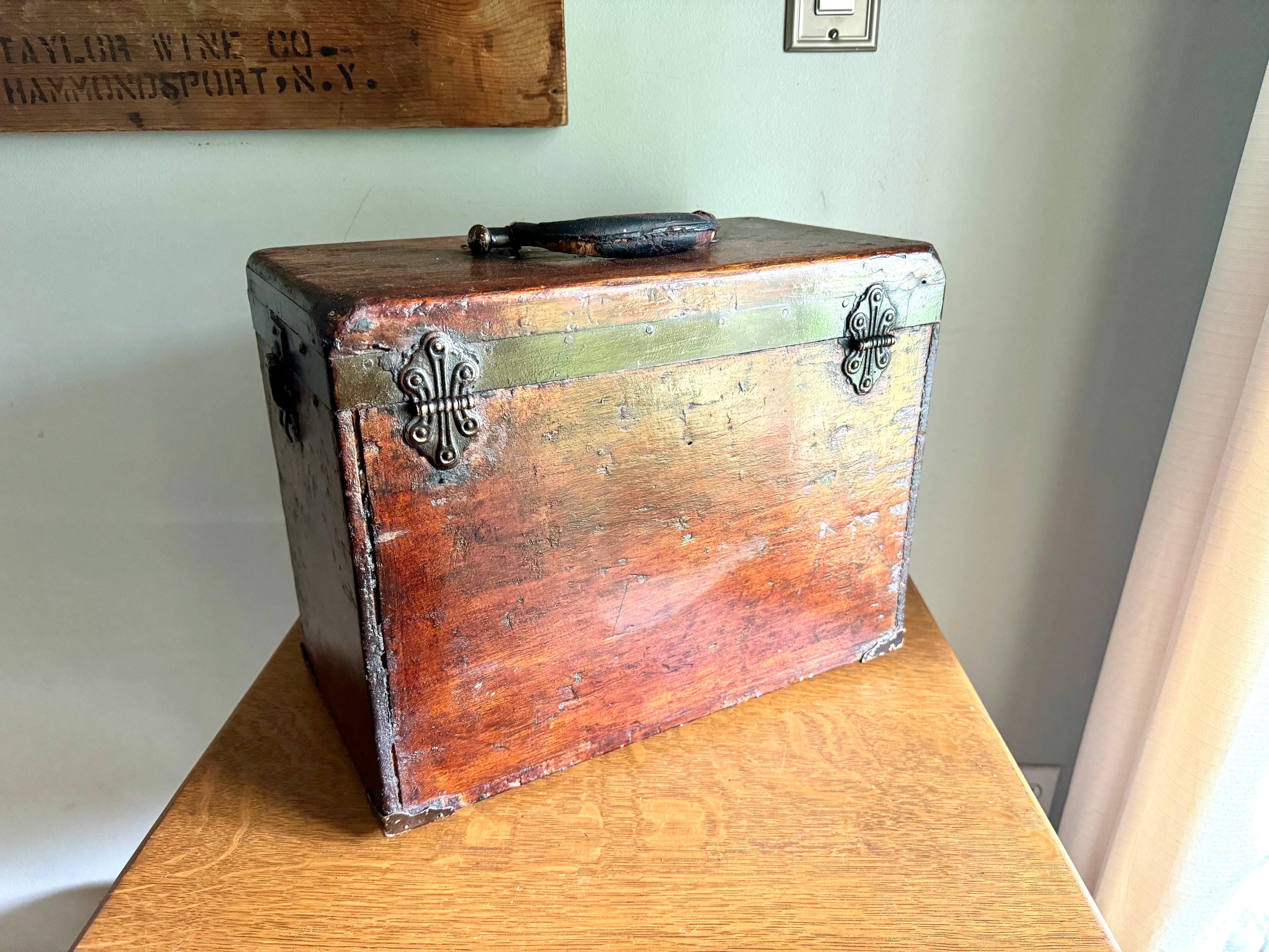 Wedell & Boers Machinist Tool Chest | Antique Wooden Tool Chest | Oak Journeyman Chest | 7 Drawer Wood Toolbox | Wood Toolbox