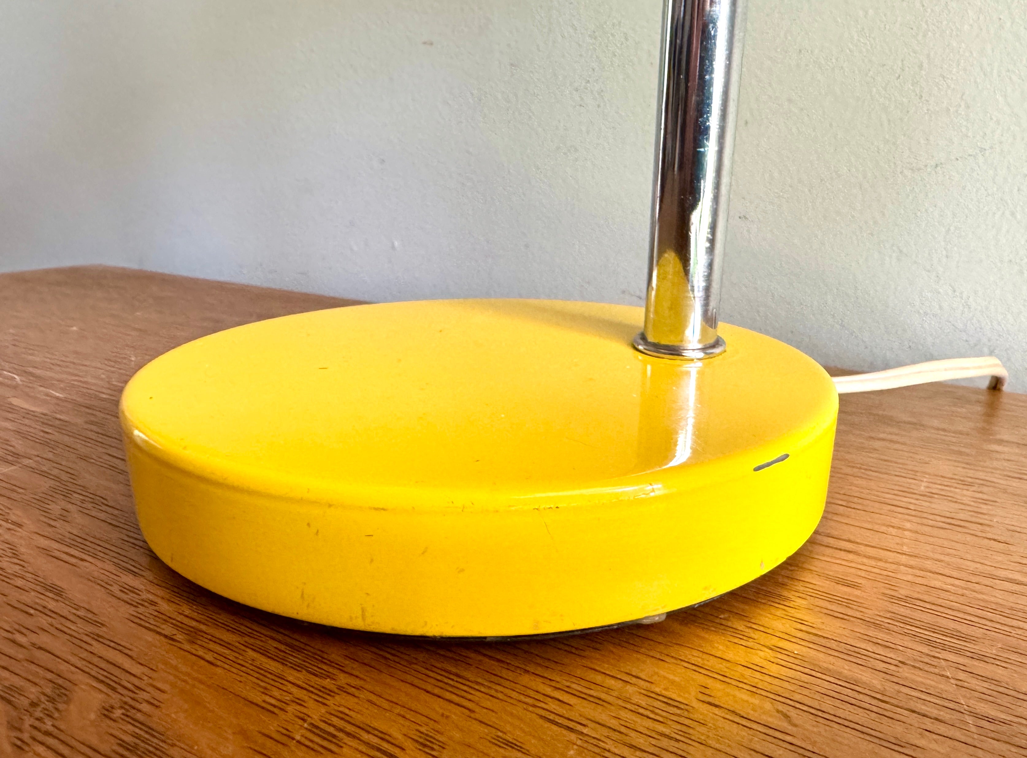 Vintage Yellow Metal Gooseneck Desk Lamp | Tenon Design MCM Gooseneck Desk Lamp