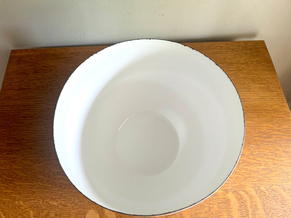 Vintage Finel Bowl | Kaj Franck Finel Enamel Bowl| Vintage Vegetable Enamel Bowl | Made In Finland| Final Arabia White Enamel Vegetable Bowl