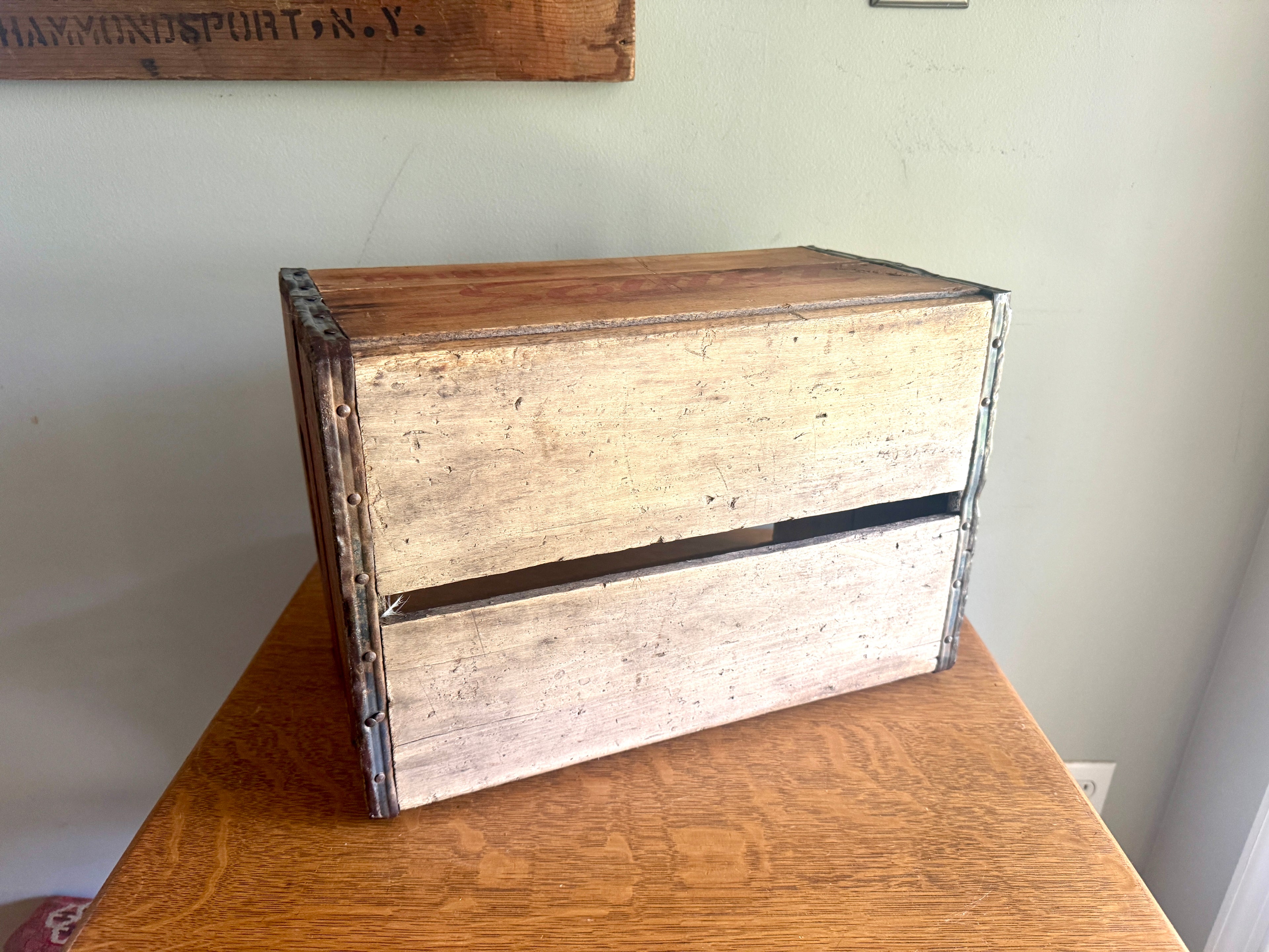Vintage Wood "Drink Squirt" Bottle Crate ~ Hornell NY "Drink Squirt" Wood Crate