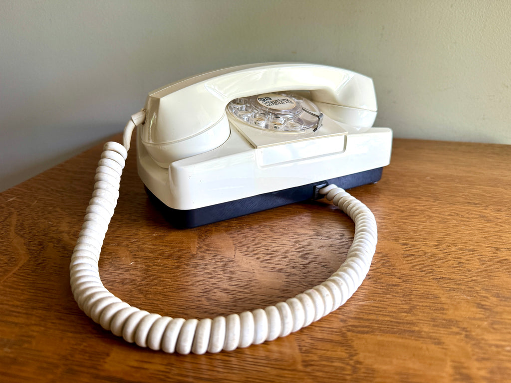 Vintage GTE Starlite Rotary Dial White Telephone ~ 60's White Princess Rotary Monophone