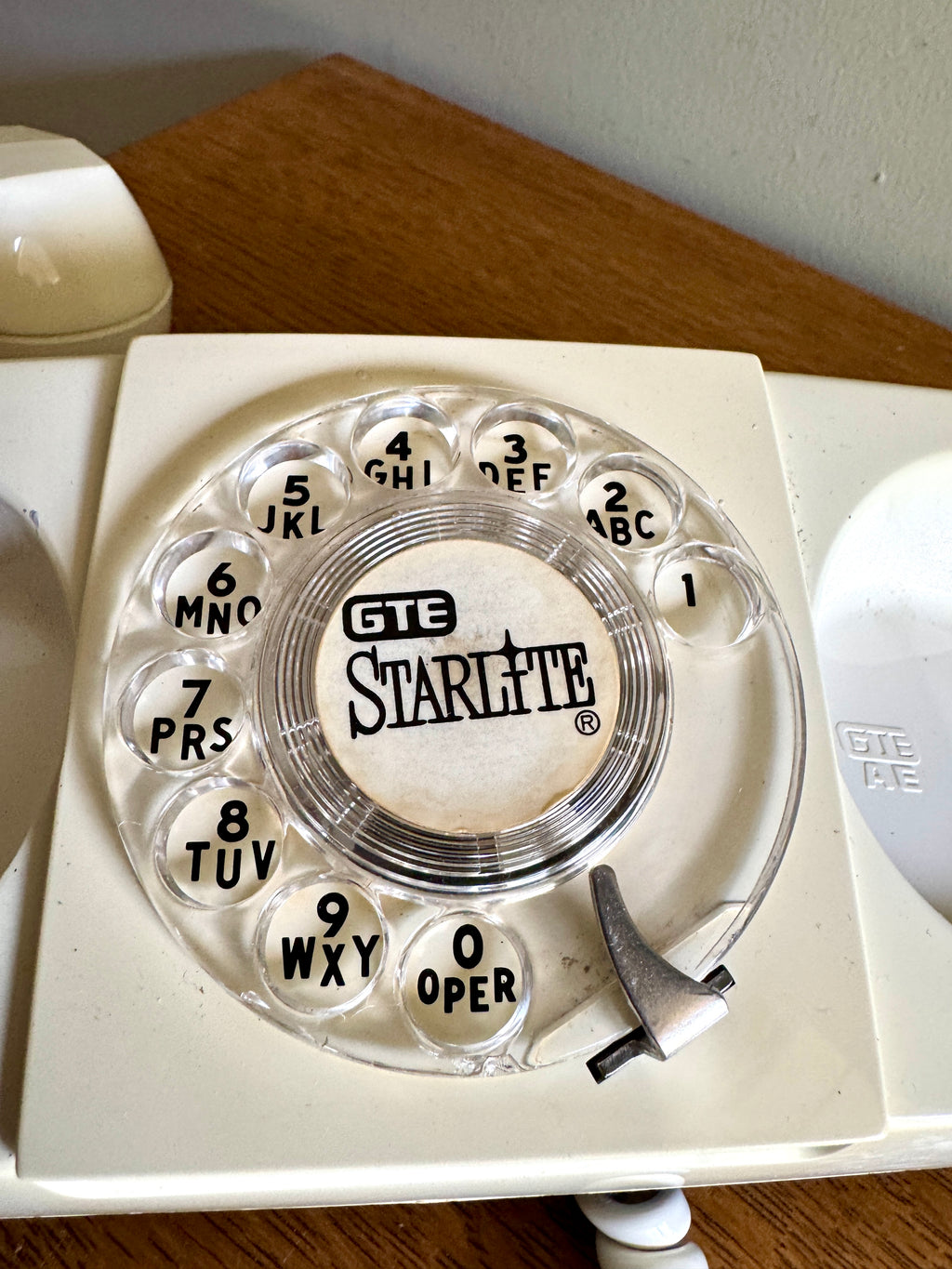 Vintage GTE Starlite Rotary Dial White Telephone ~ 60's White Princess Rotary Monophone
