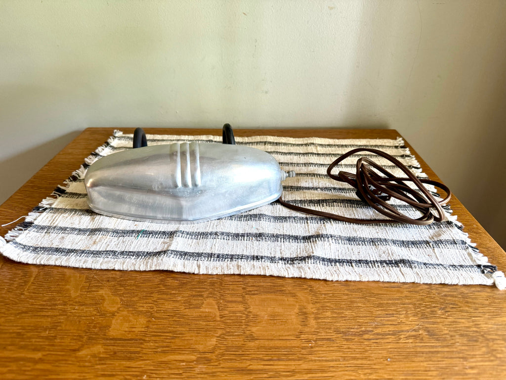 Art Deco Headboard Lamp | Aluminum Headboard Lamp | Art Deco Reading Lamp | In bed Reading Lamp | Art Deco Aluminum Reading Lamp