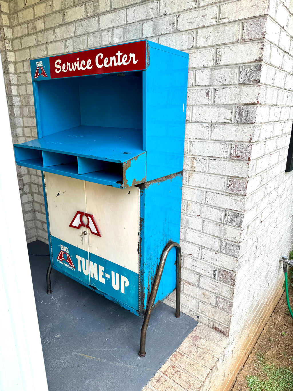 Vintage Metal American Parts Wall Cabinet| Blue Big Poweready Service Station  Cabinet | Power Ready Automotive Standing Cabinet with Lights
