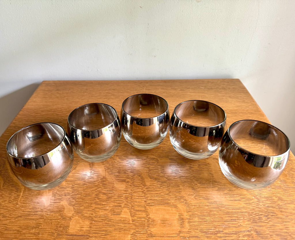Set of 5 Mid Century Modern Dorothy Thorpe Style Roly Poly Glasses | Silver Fade Rimmed Glasses | Queens Lusterware Mercury Fade Roly Polys
