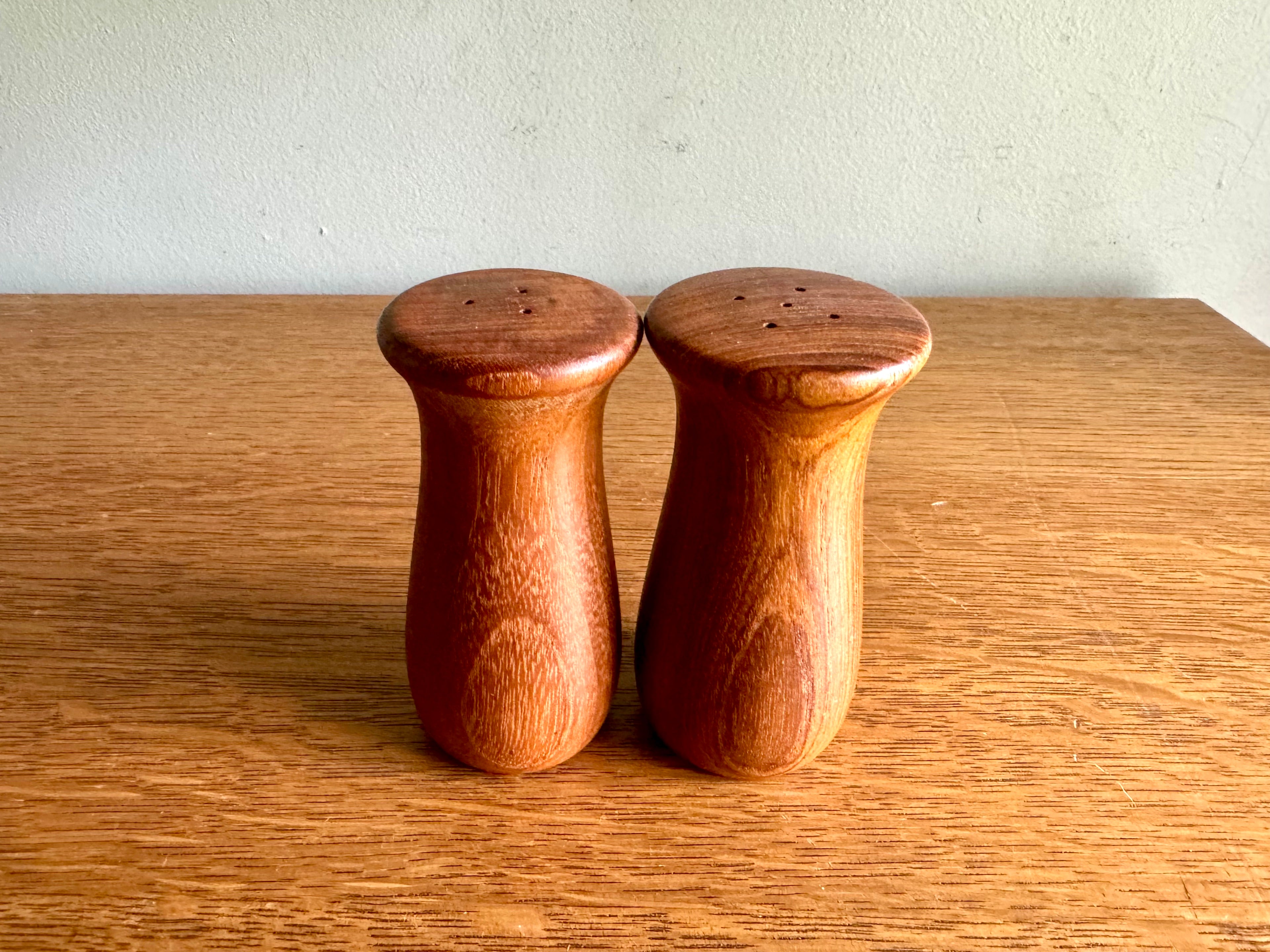 Vintage MCM Teak Wood Salt And Pepper Shakers | Danish Modern Salt and Pepper Shakers | Small Mushroom Style S & P Shakers| Turned Wood