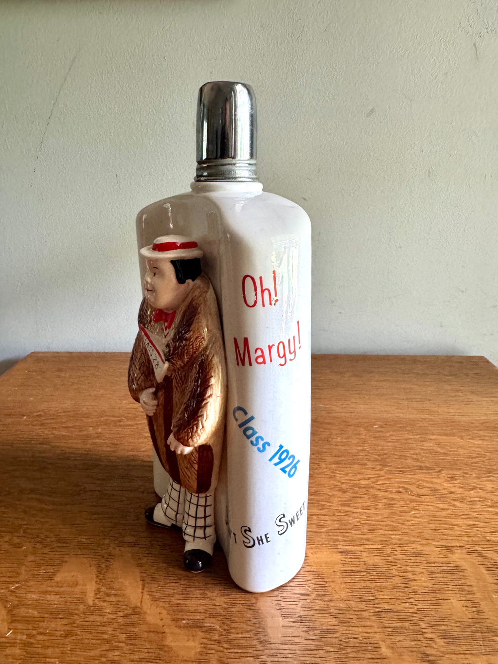 Ceramic Roaring 20's Theme Flask ~ 3D Gentleman in Raccoon Coat Flask ~ Japan Novelty Flask ~ Roaring 20s Bar Decor