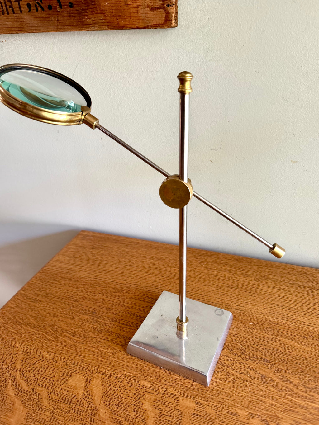 Vintage Solid Brass Magnifying Glass Stand | Desk Top Magnifying Glass on Stand | Adjustable Magnifying Stand | Standing Magnifying Glass