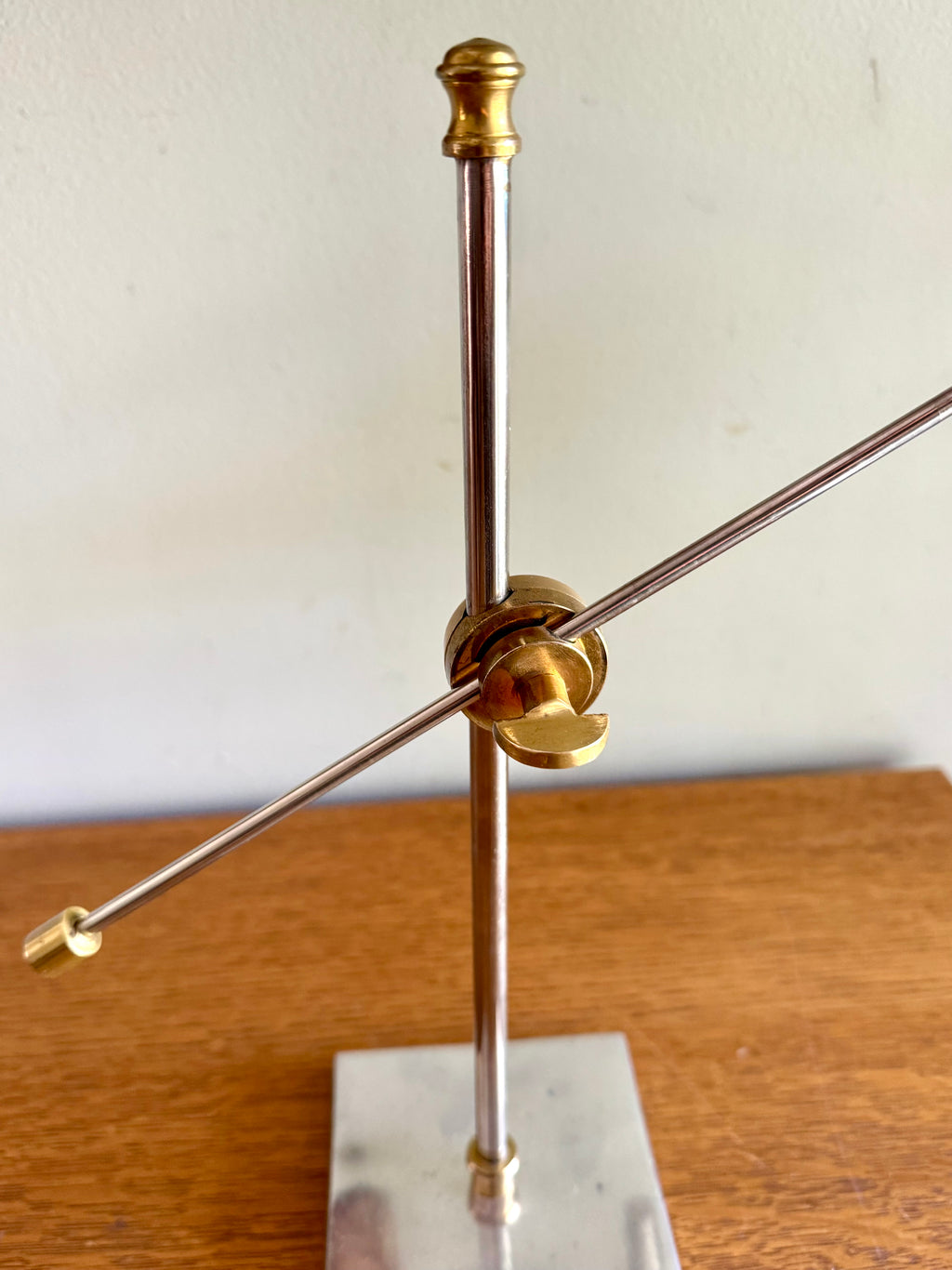 Vintage Solid Brass Magnifying Glass Stand | Desk Top Magnifying Glass on Stand | Adjustable Magnifying Stand | Standing Magnifying Glass