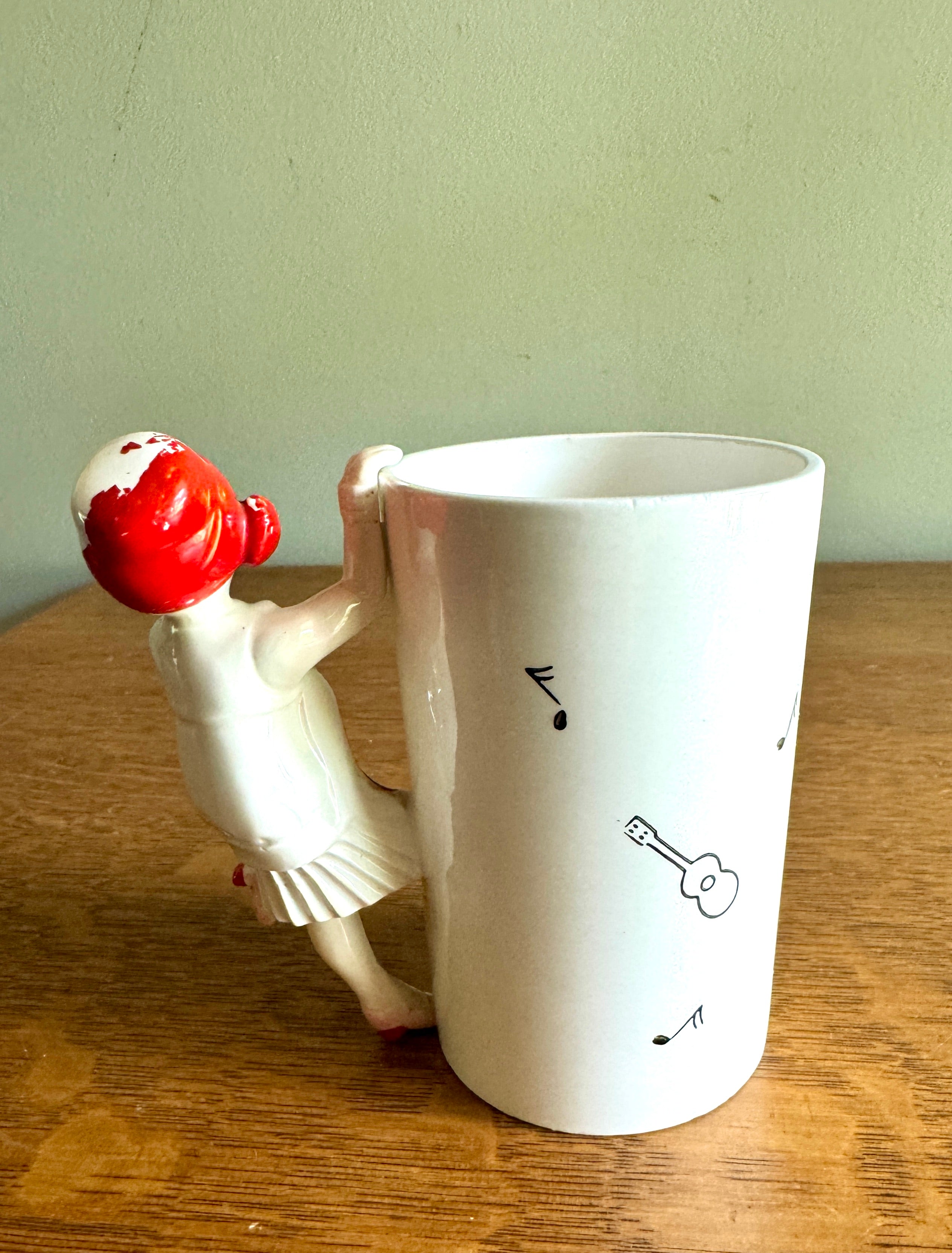 Ceramic Roaring 20's Theme Mug ~ 3D Flapper Dancing Girl Cup ~ Japan Novelty Cup ~ Roaring 20s Bar Decor