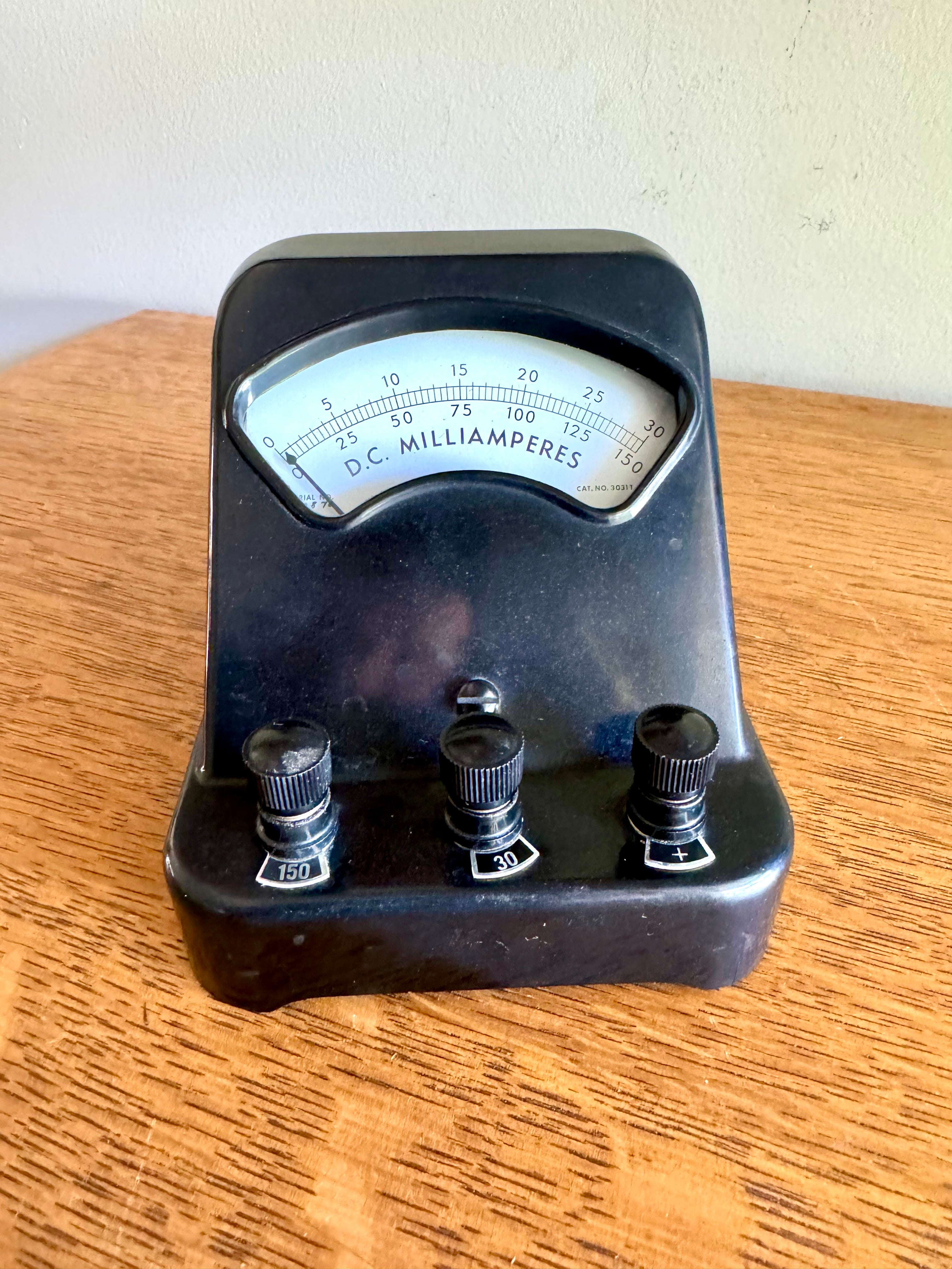 Vintage Welch Scientific Co. D.C. Milliamperes Meter | Black Bakelite Welch Scientific Co Milliamp Meter| Industrial Lab Equipment Amp Meter