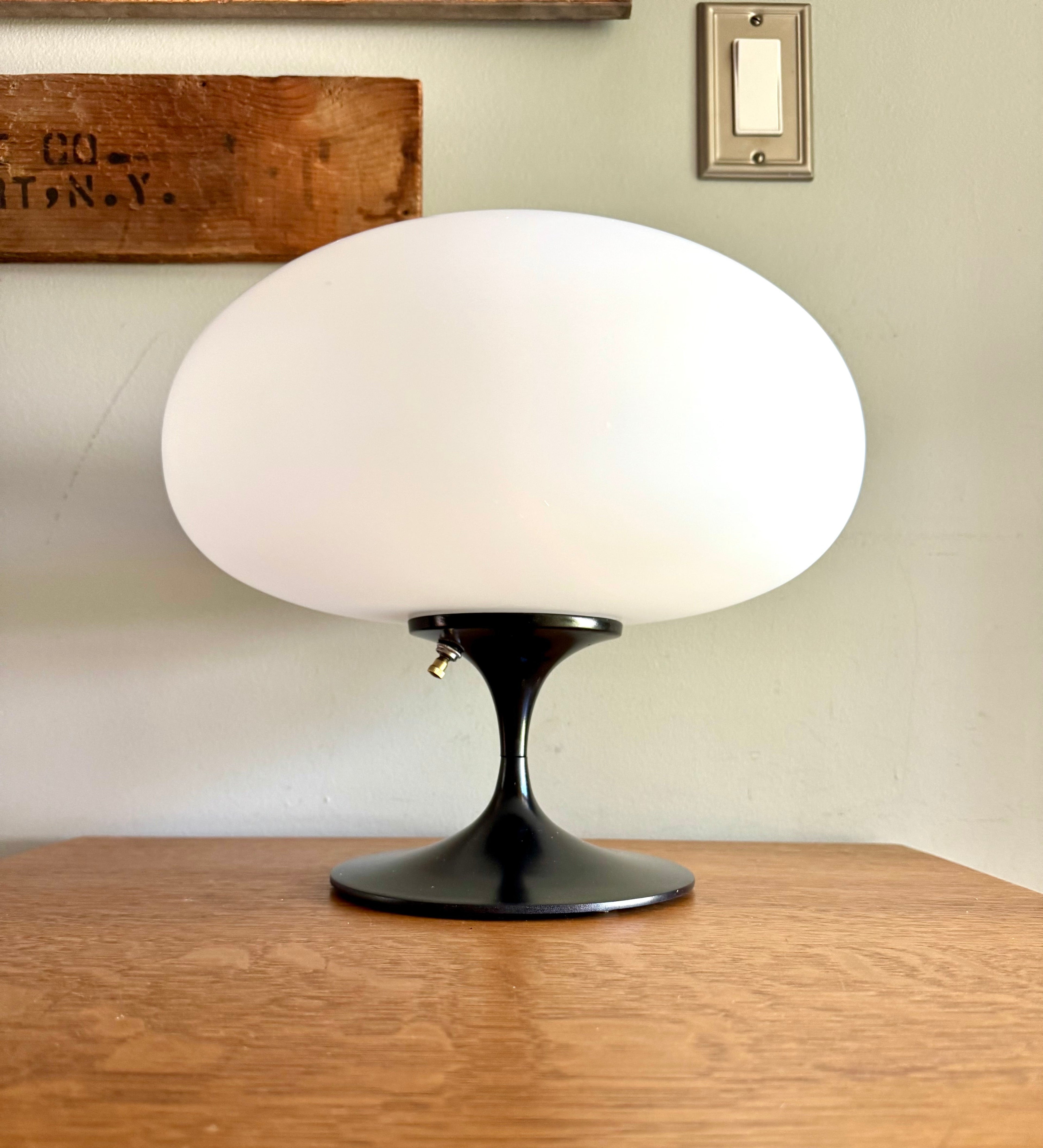 Mid Century Black Tulip Table Lamp By Laurel Co. | Bill Curry Designed Modern Lamp | Mushroom Globed Black Laurel Lamp | MCM Mushroom Lamp (Copy)