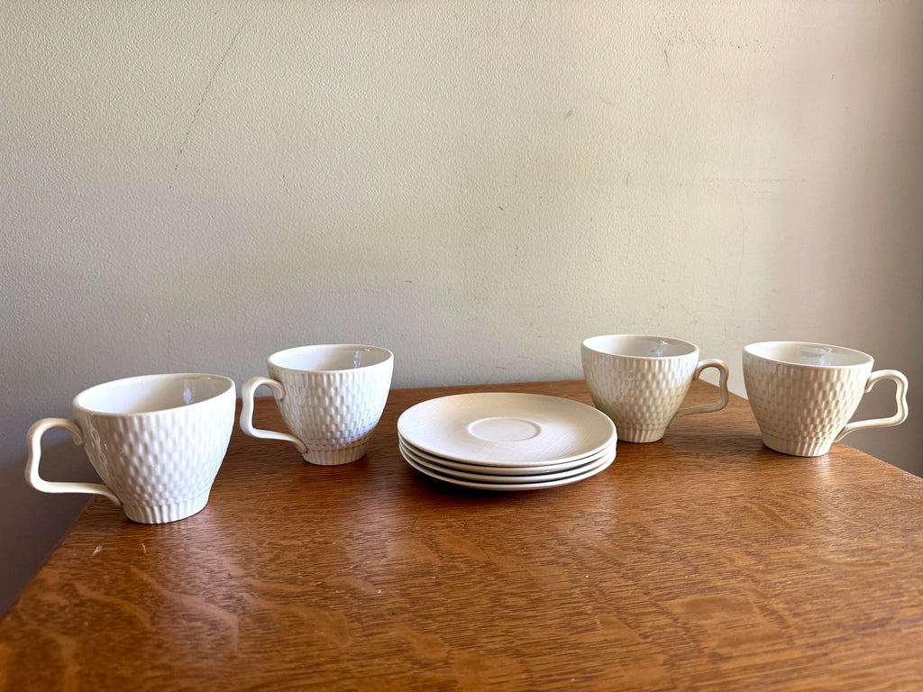 Vtg Set of 50s Red Wing Capistrano Tea Cups and Saucers ~ Red Wing "tweed Tex" Bone China