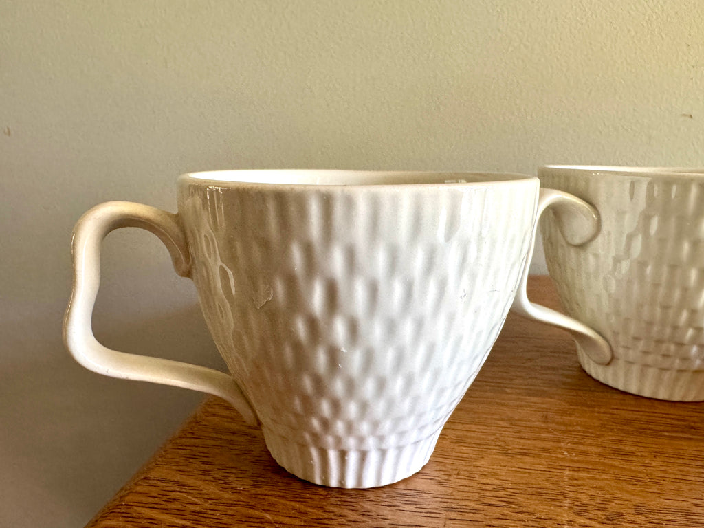 Vtg Set of 50s Red Wing Capistrano Tea Cups and Saucers ~ Red Wing "tweed Tex" Bone China