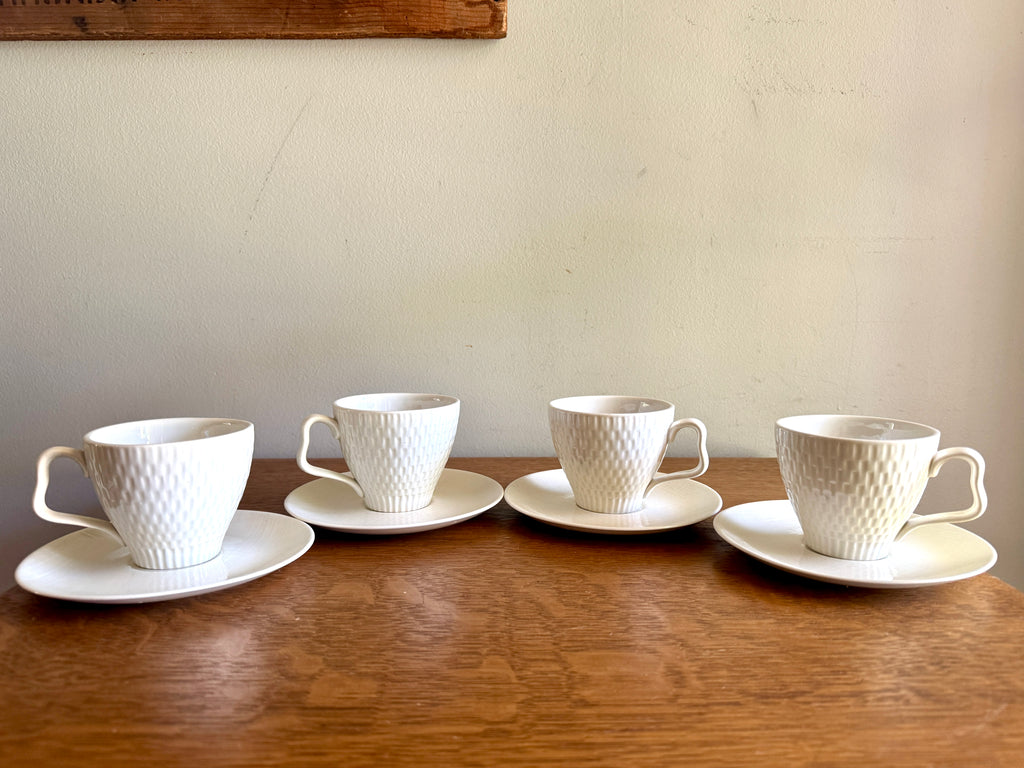 Vtg Set of 50s Red Wing Capistrano Tea Cups and Saucers ~ Red Wing "tweed Tex" Bone China