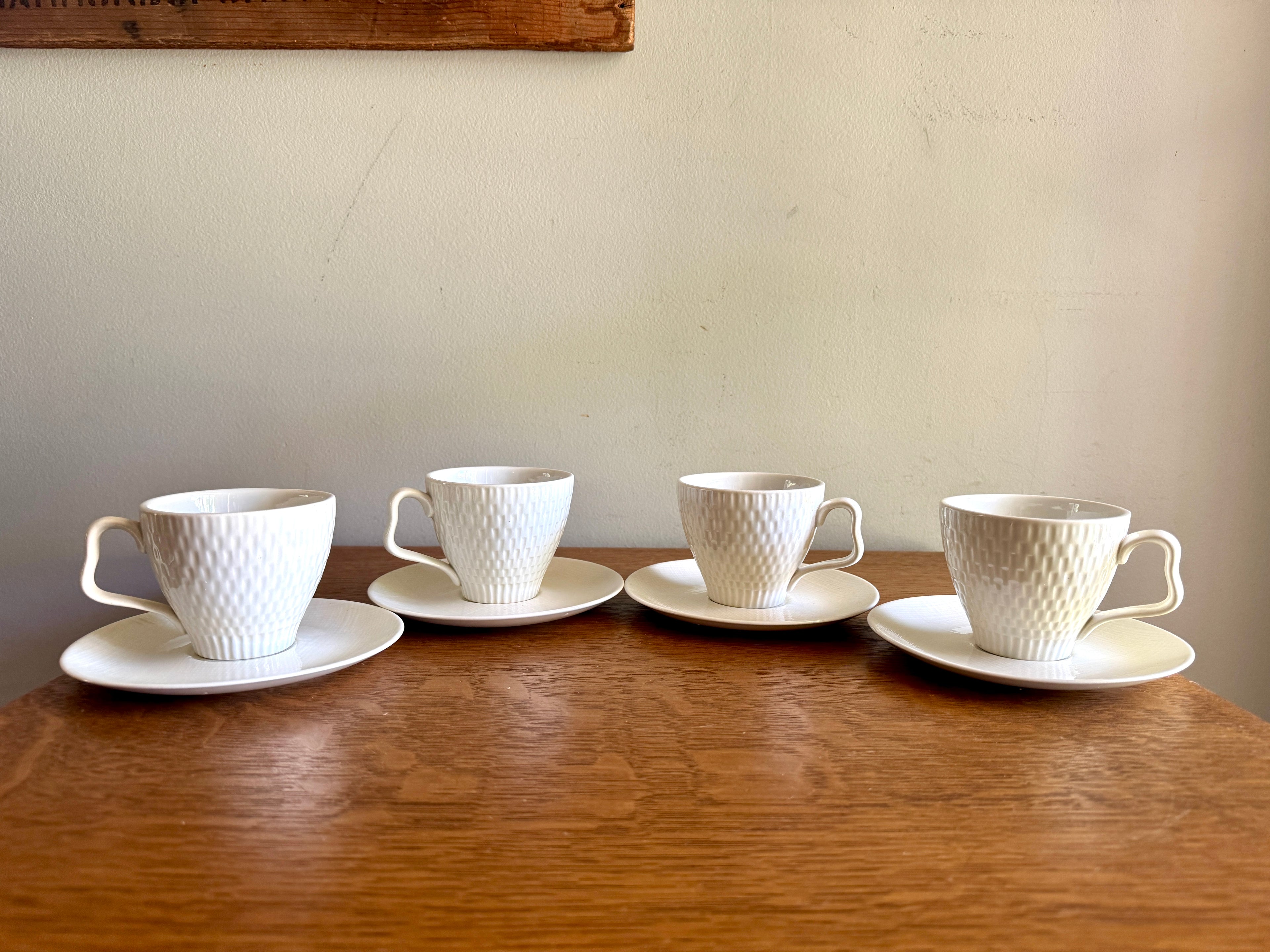 Vtg Set of 50s Red Wing Capistrano Tea Cups and Saucers ~ Red Wing "tweed Tex" Bone China