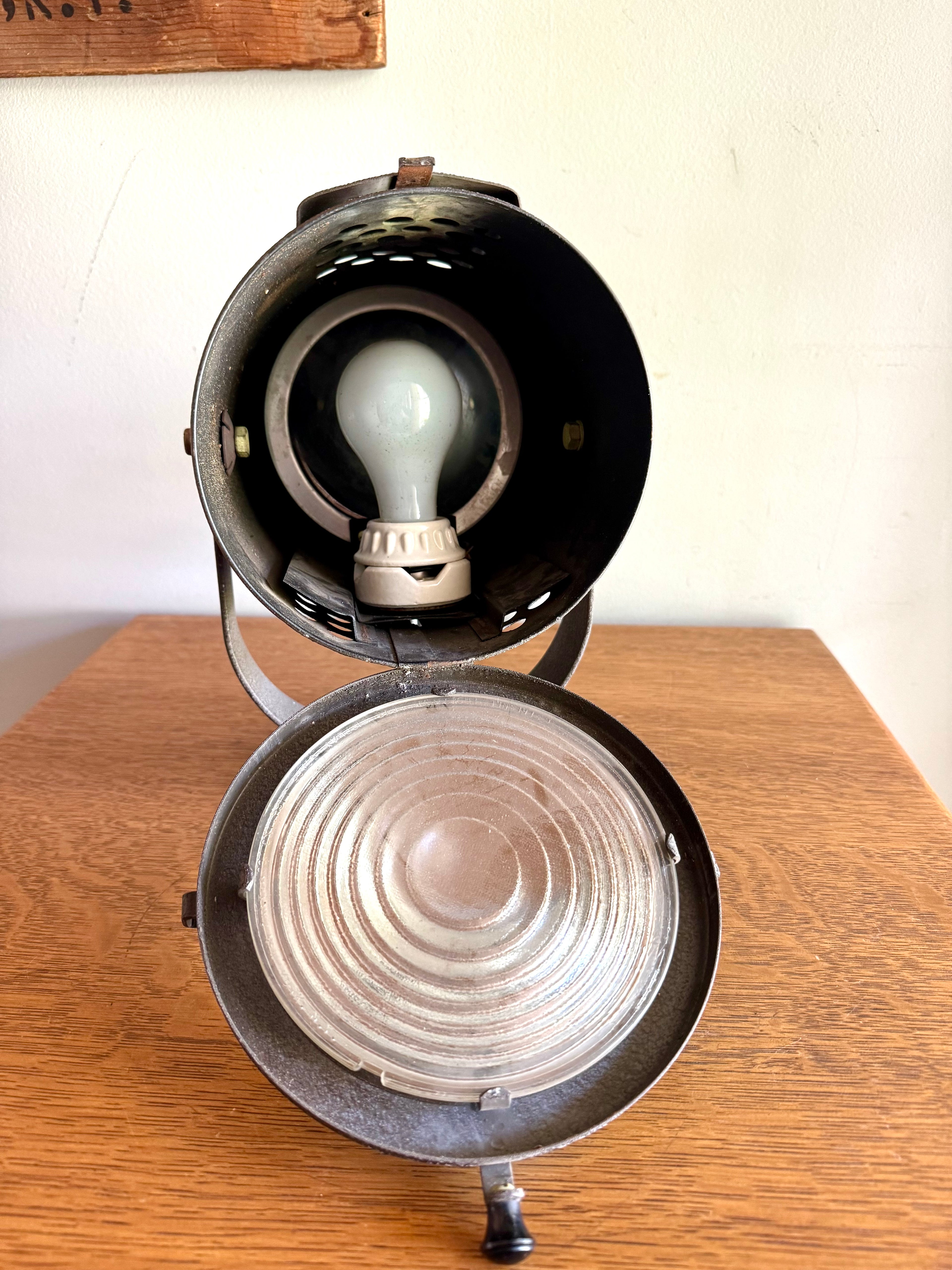 Vintage Fresnel Photospot Stage Light | Fresnel Theater Spot Light | Metal Stage Lamp | Studio Stage Light| Stage Lighting| Industrial Lamp