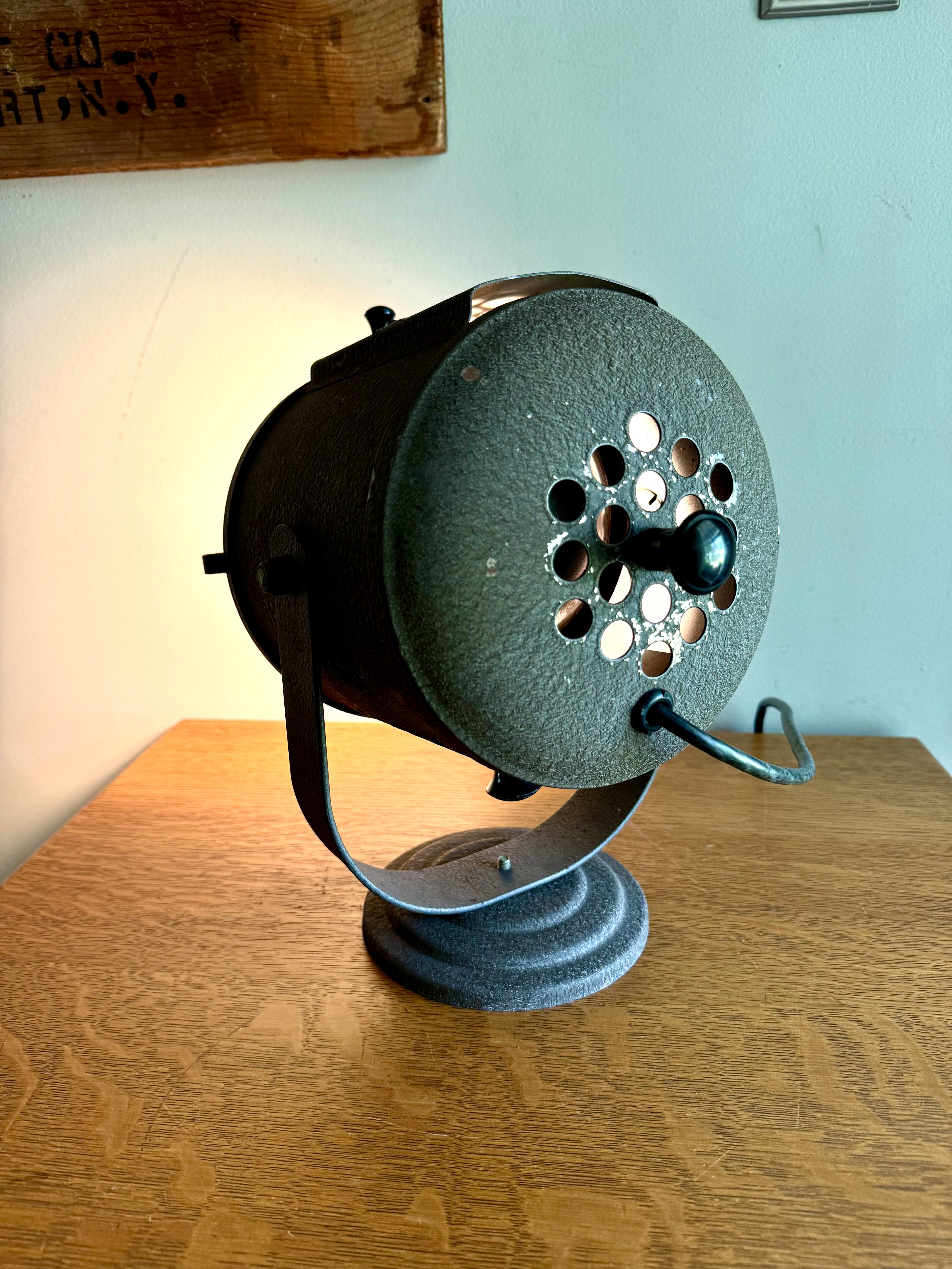 Vintage Fresnel Photospot Stage Light | Fresnel Theater Spot Light | Metal Stage Lamp | Studio Stage Light| Stage Lighting| Industrial Lamp