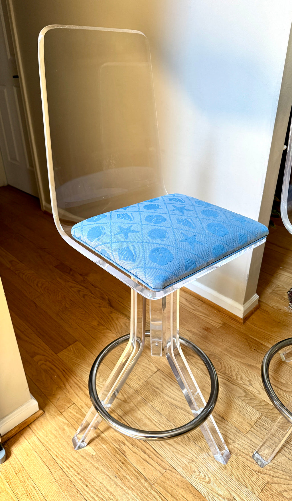 70's Pair of Lucite Swivel Bar Stools Attributed to Hill Manufacturing ~ MCM Clear Lucite Barstools